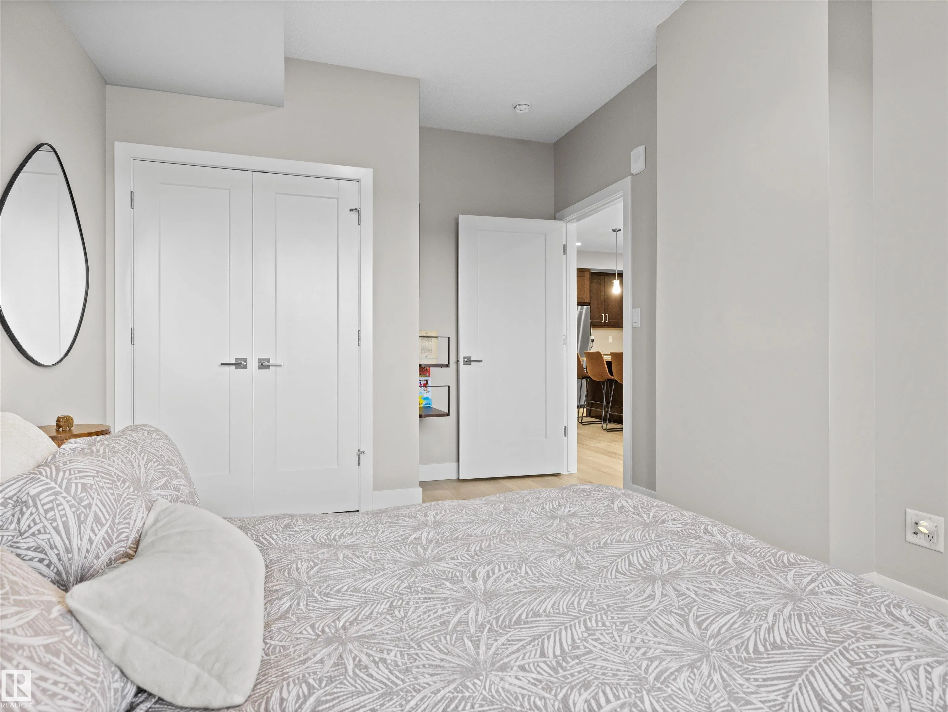 200 BELLEROSE Drive
