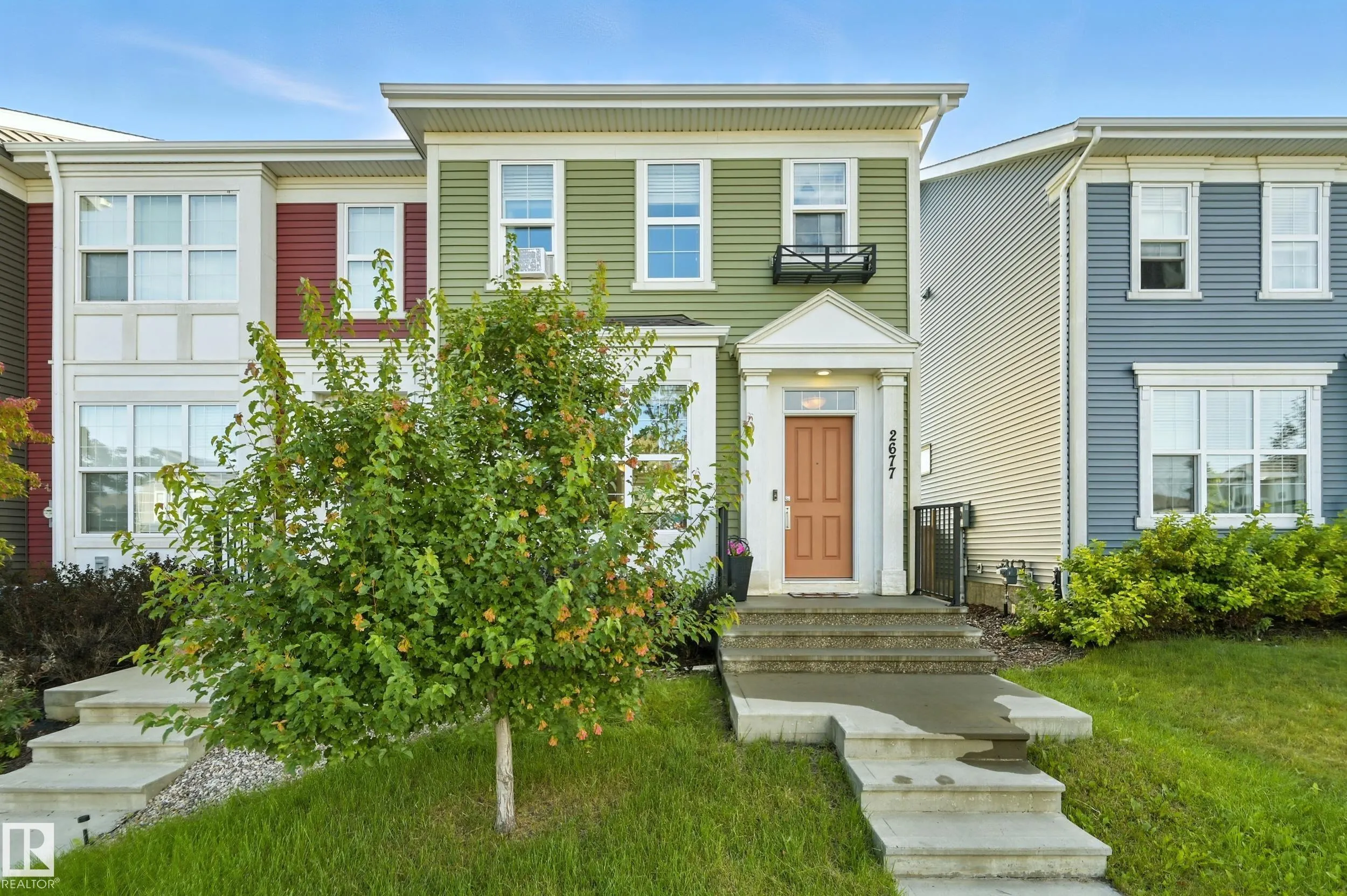 2677 MAPLE Way