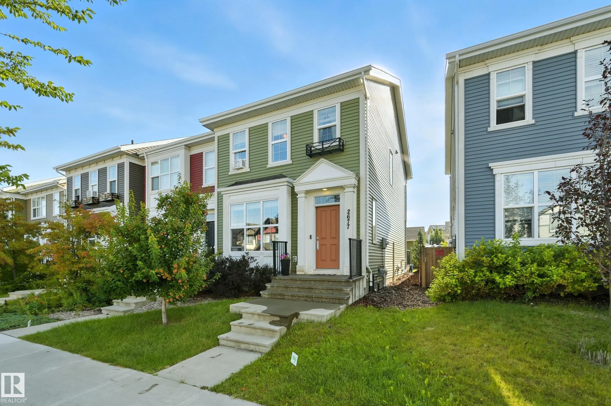 2677 MAPLE Way