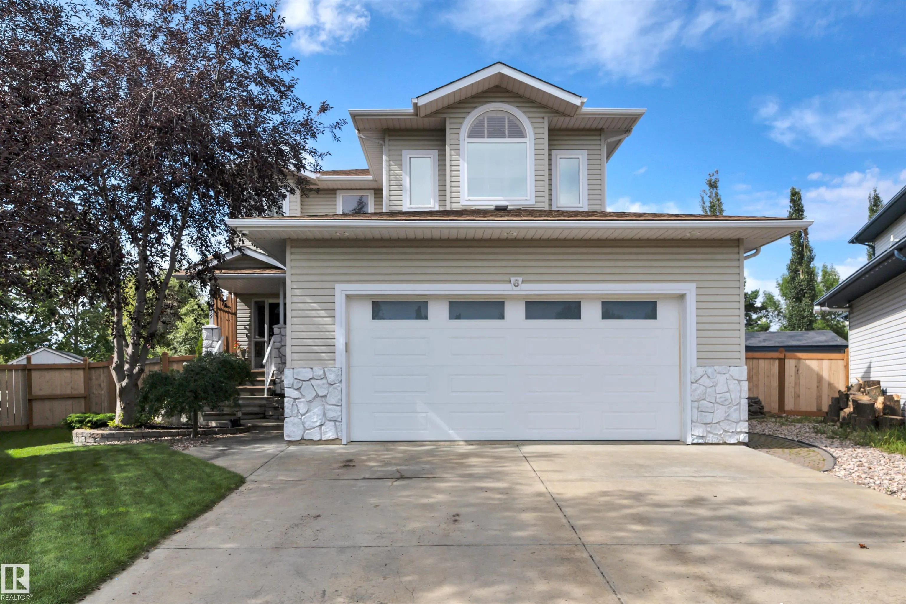 6 WESTLIN Court