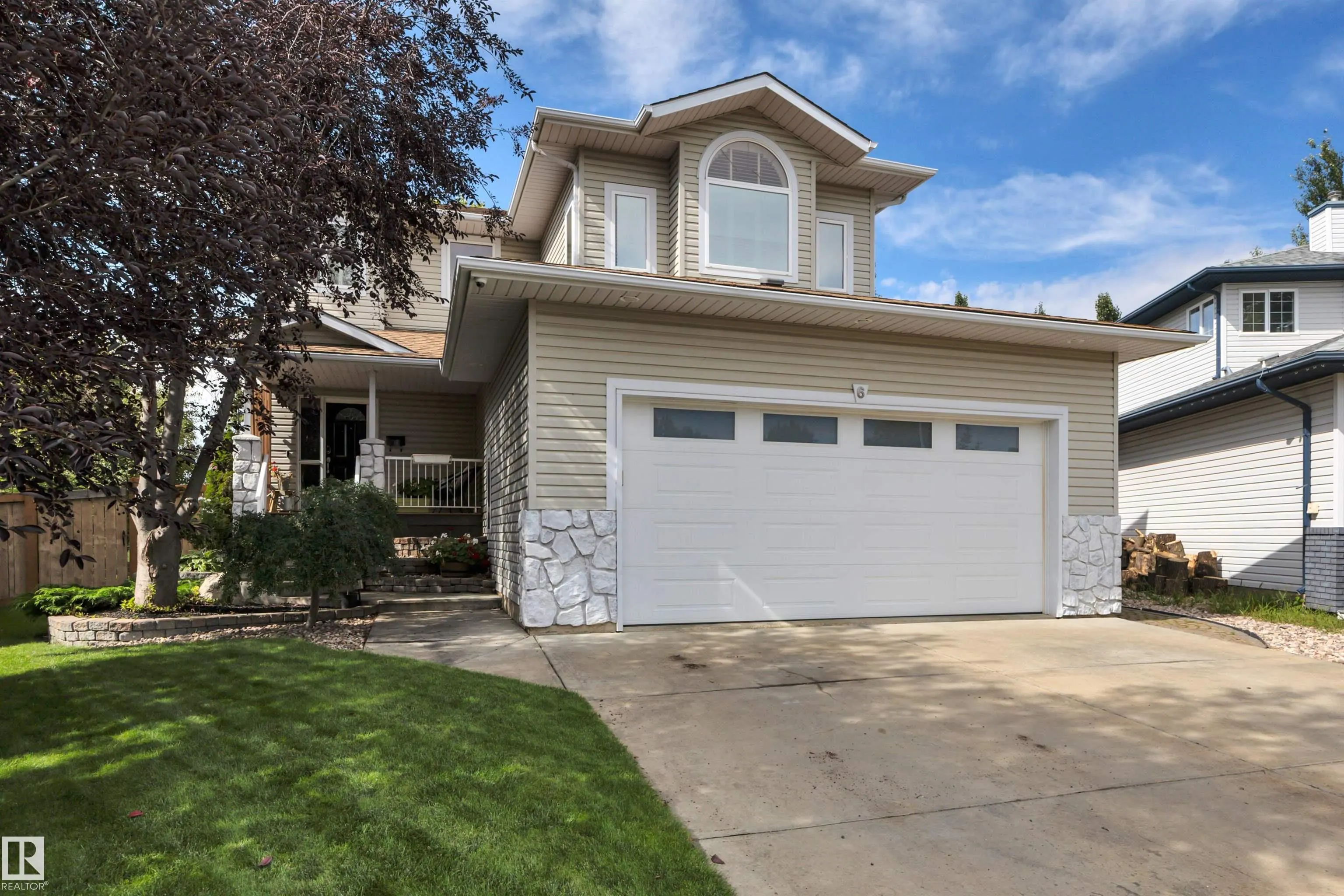 6 WESTLIN Court