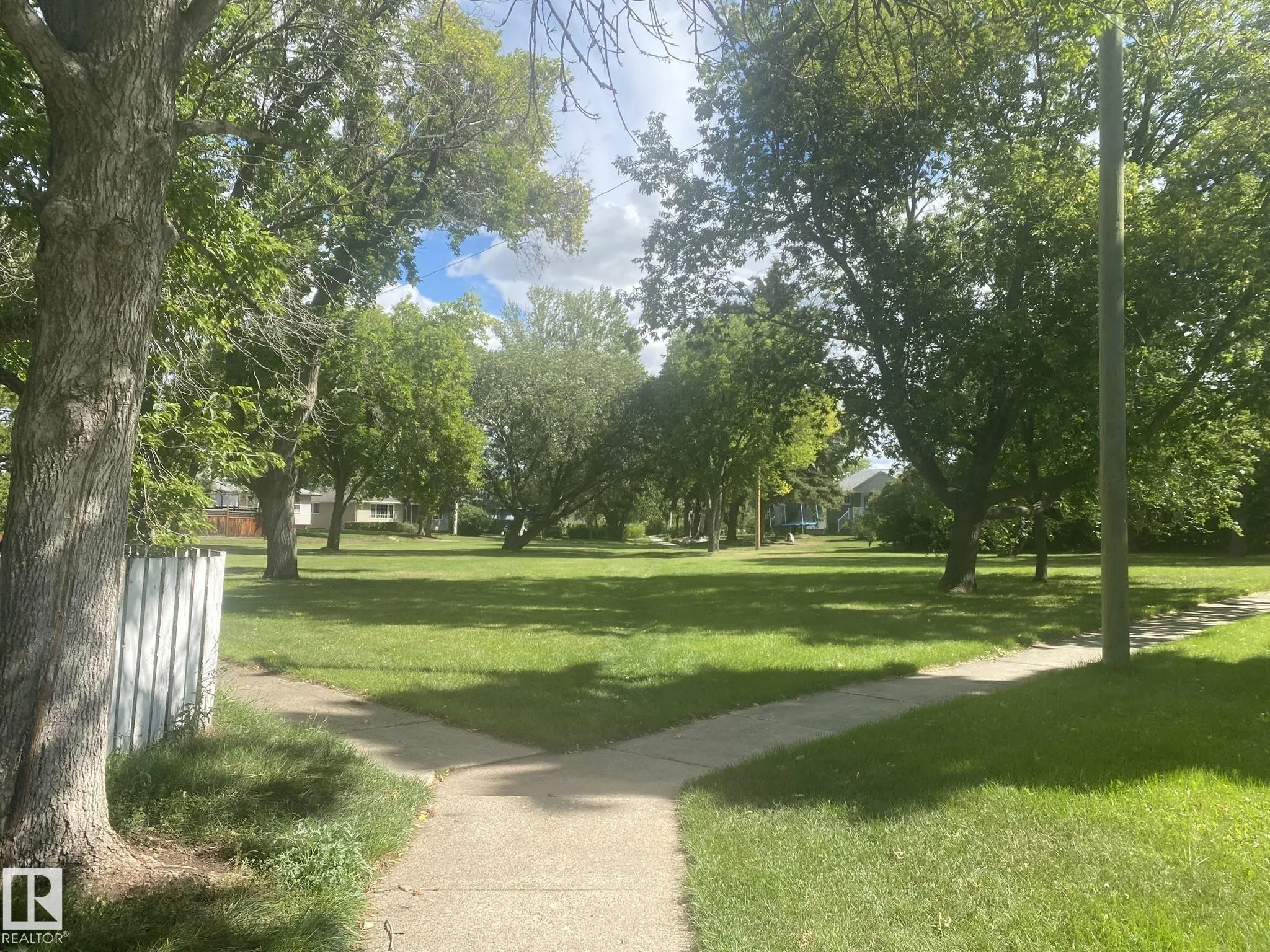 5 ROSS Drive