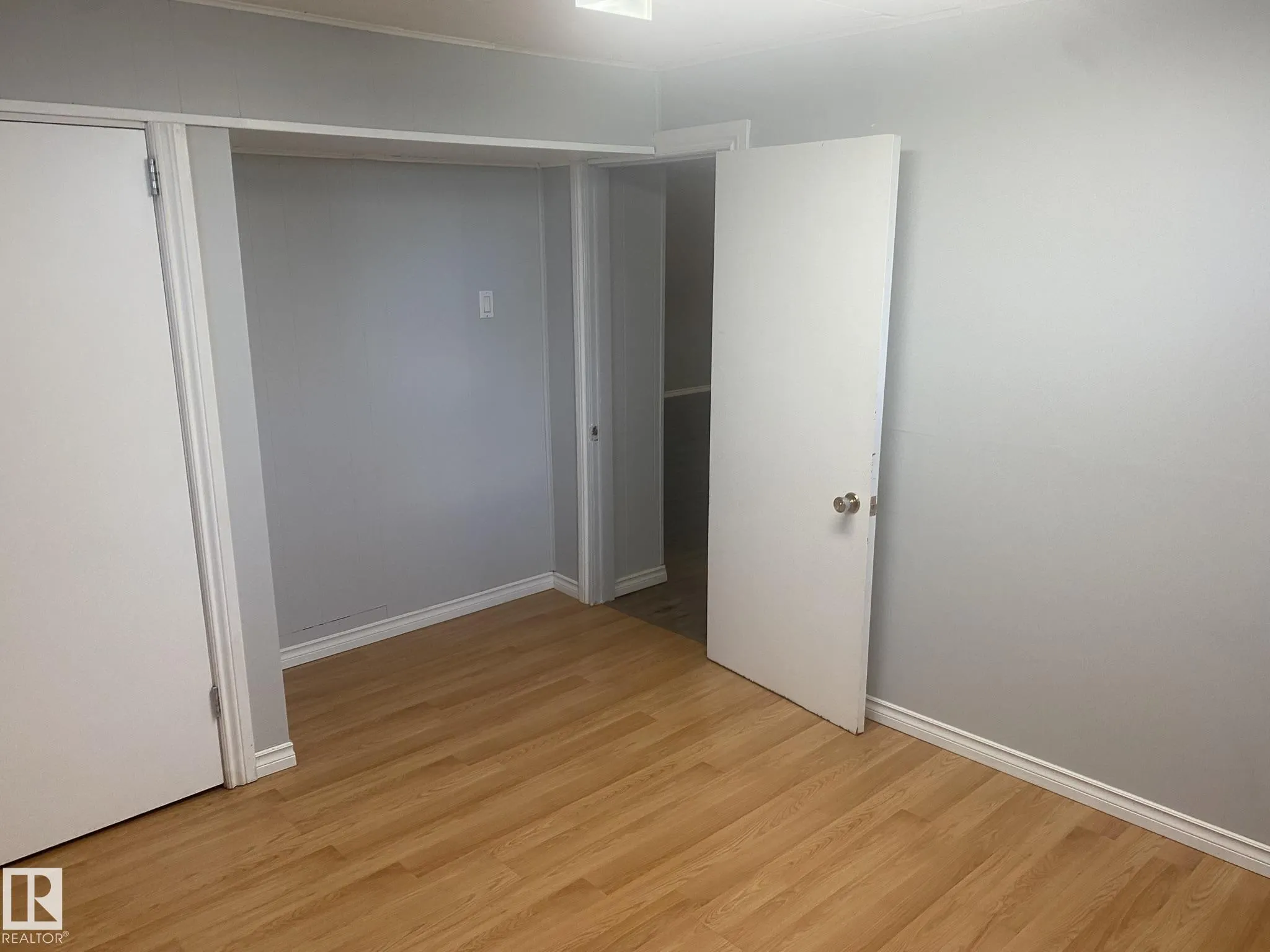 5 ROSS Drive