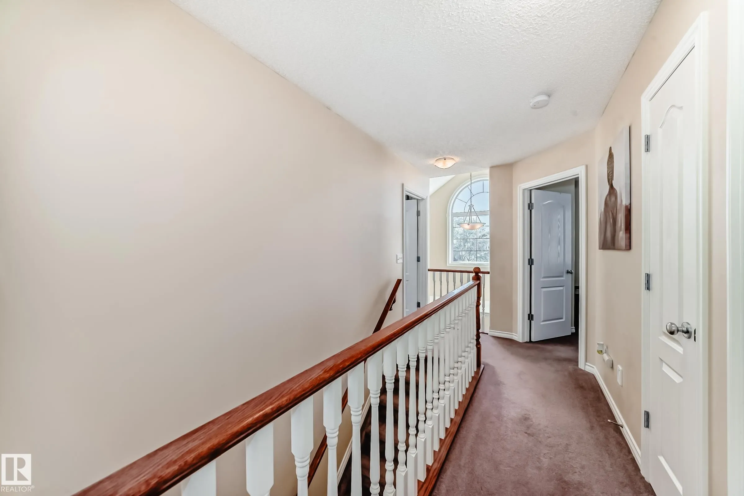 30 DOUGLAS Crescent