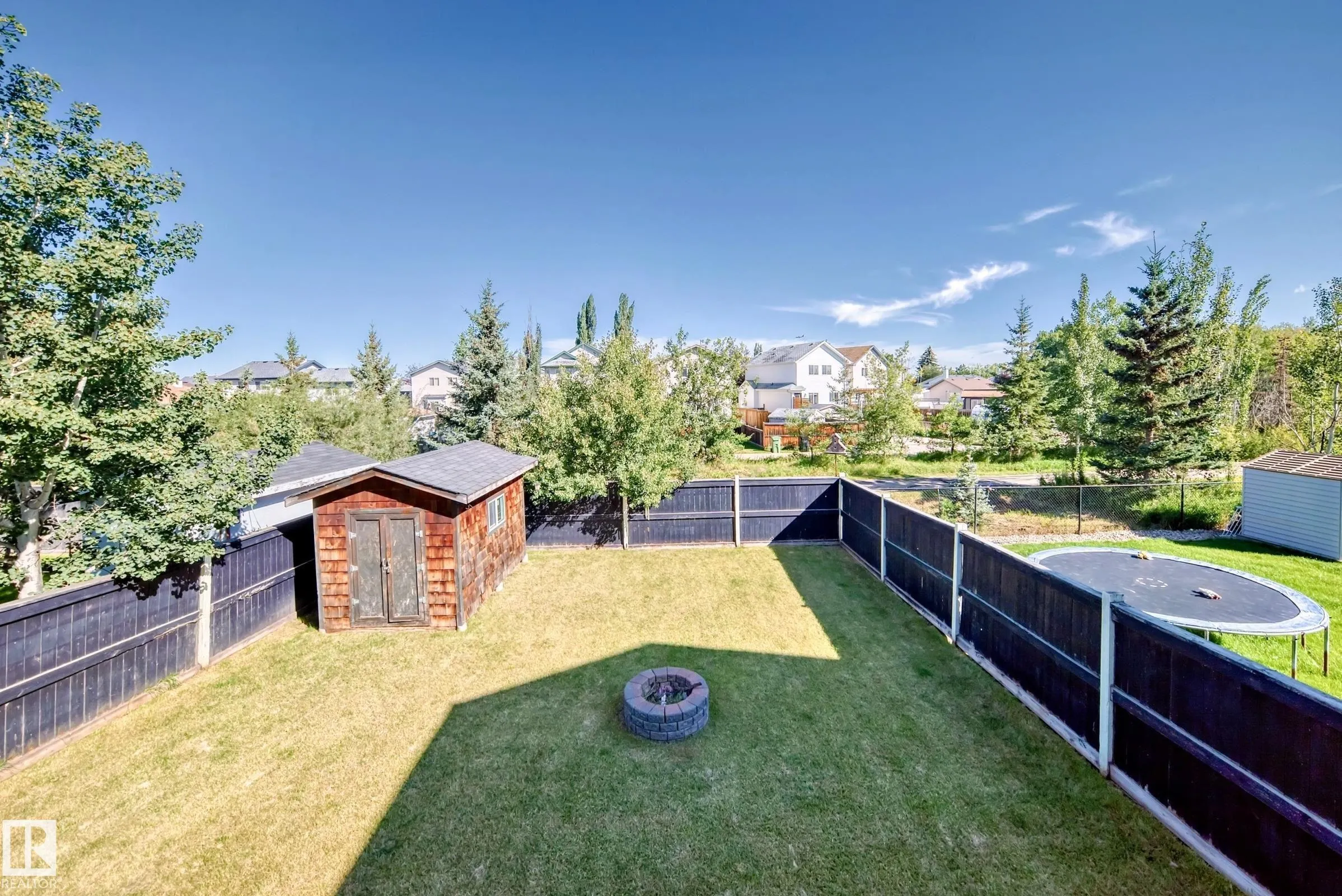 30 DOUGLAS Crescent