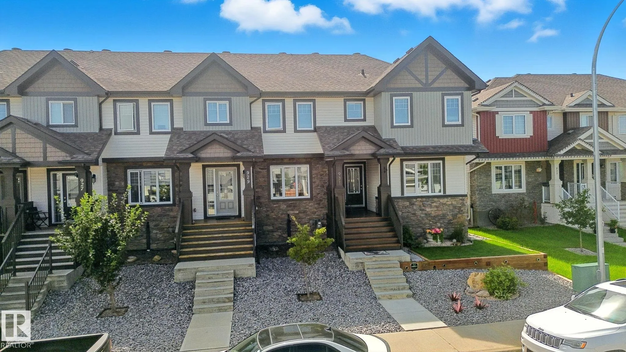 931 MORRIS Way
