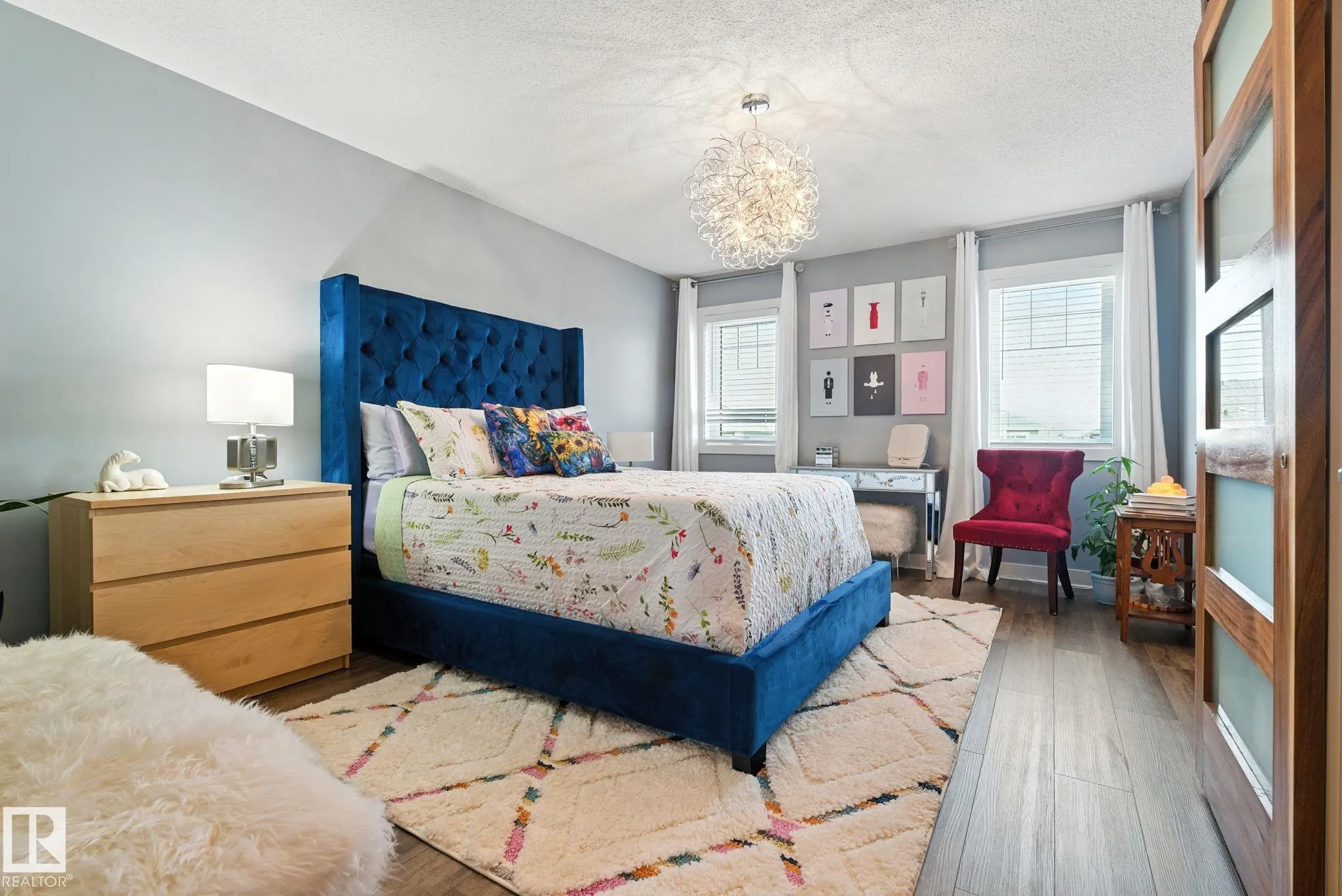 931 MORRIS Way