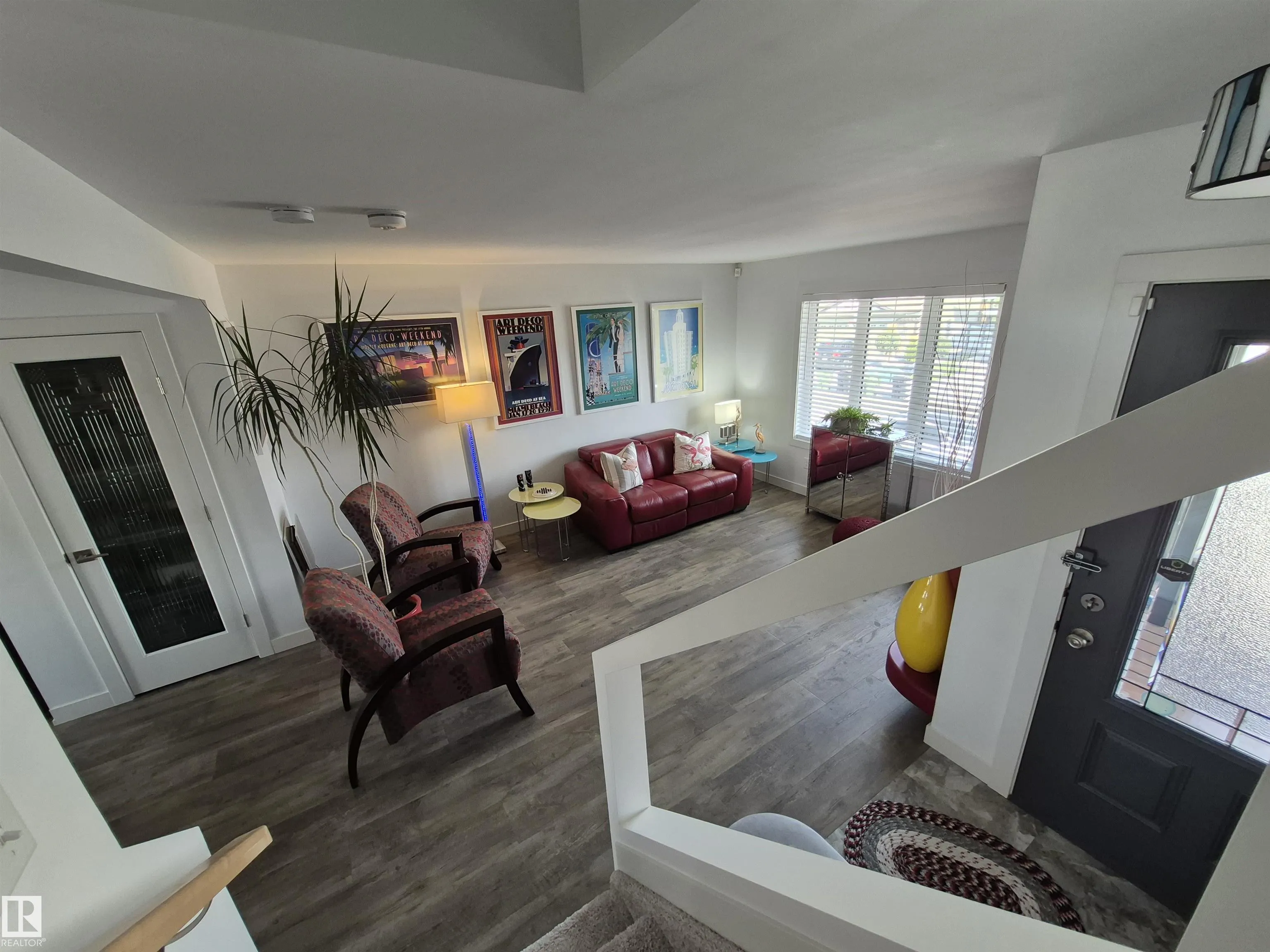 931 MORRIS Way