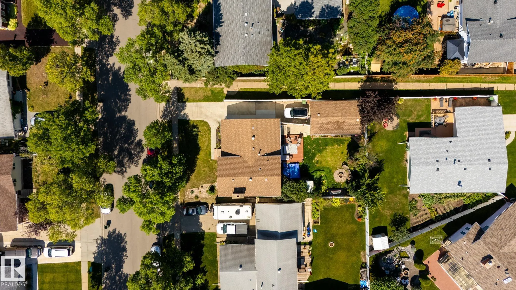 16 LAROSE Drive