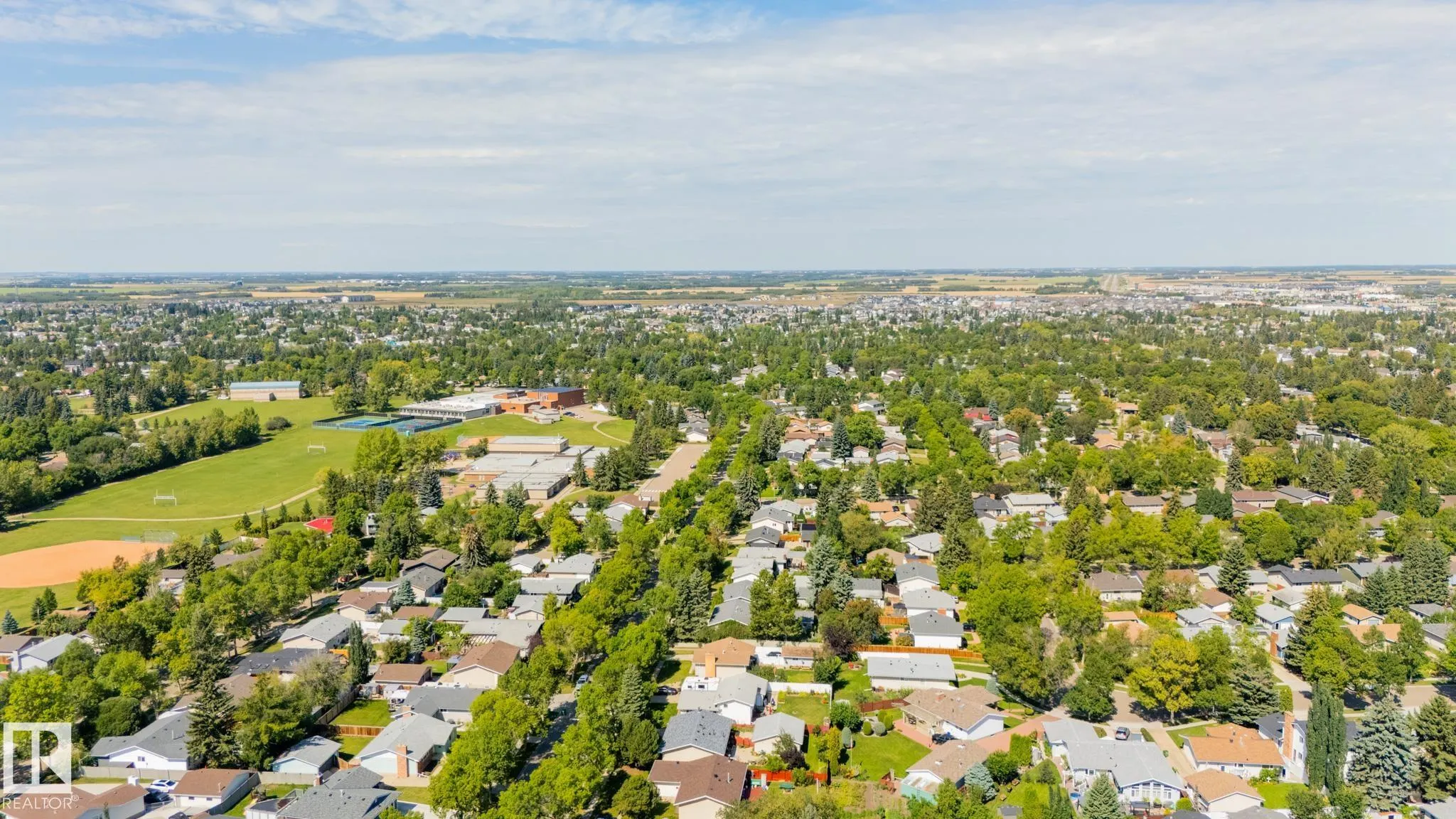16 LAROSE Drive
