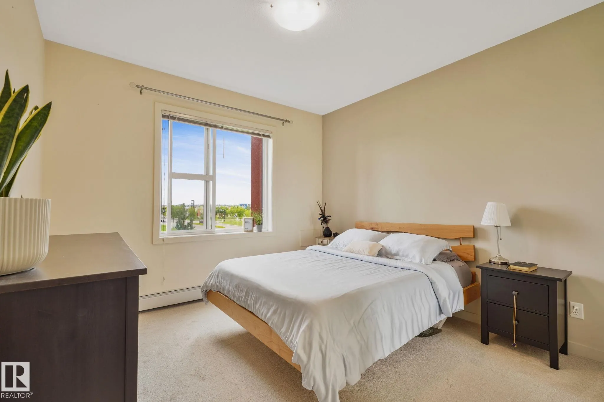 304 Ambleside Link