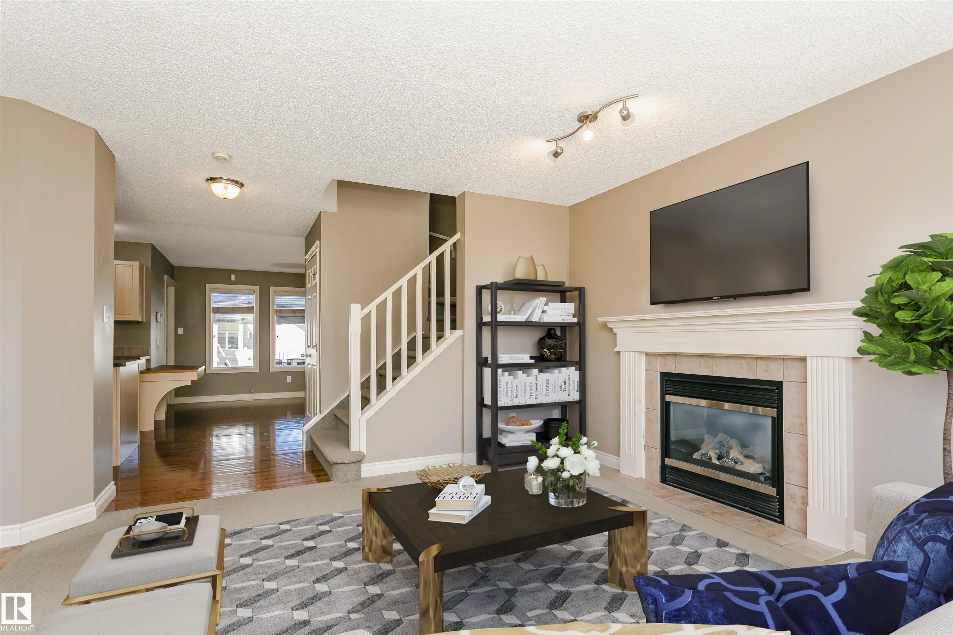 6 SUMMERTON Landing