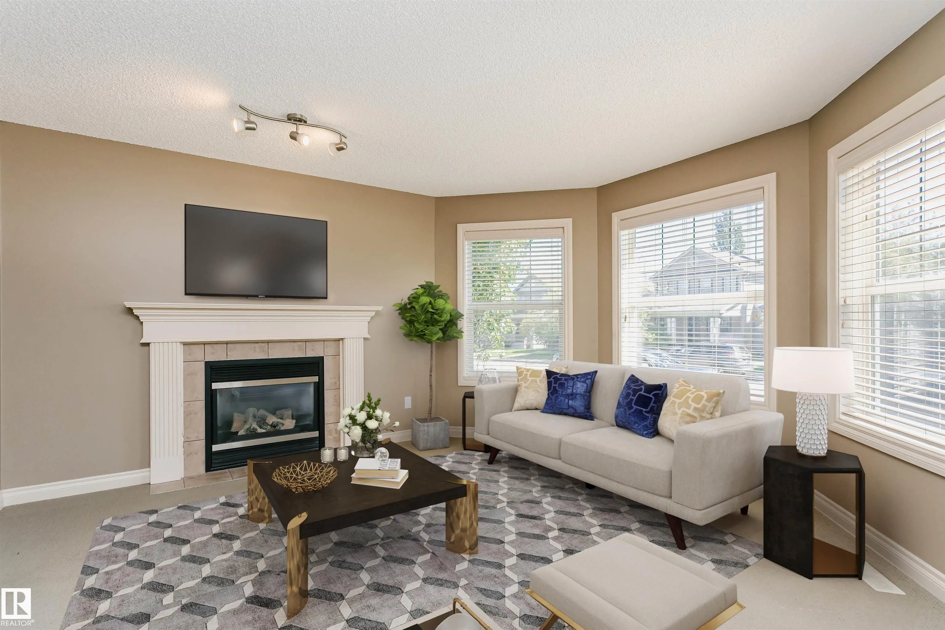 6 SUMMERTON Landing