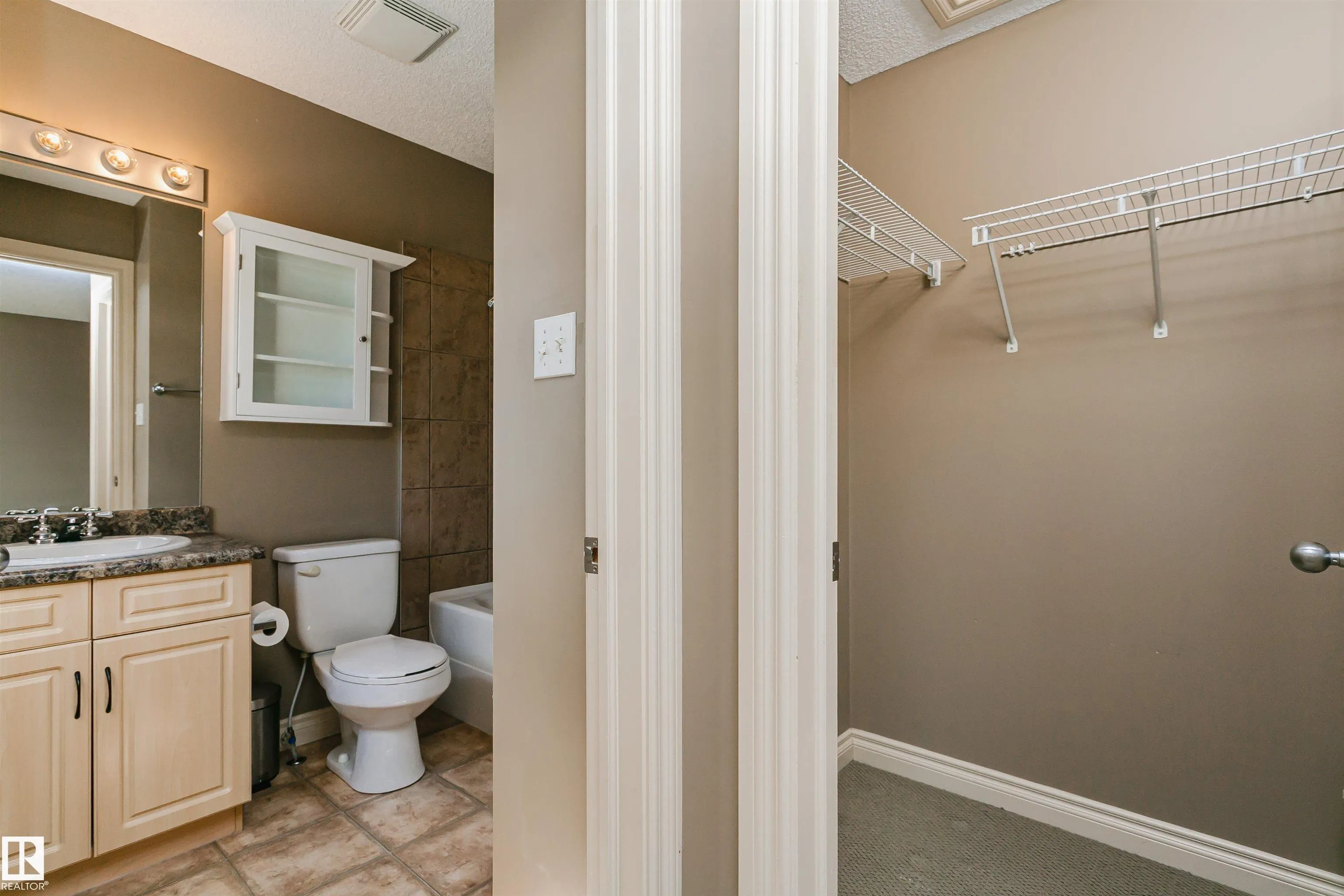 6 SUMMERTON Landing