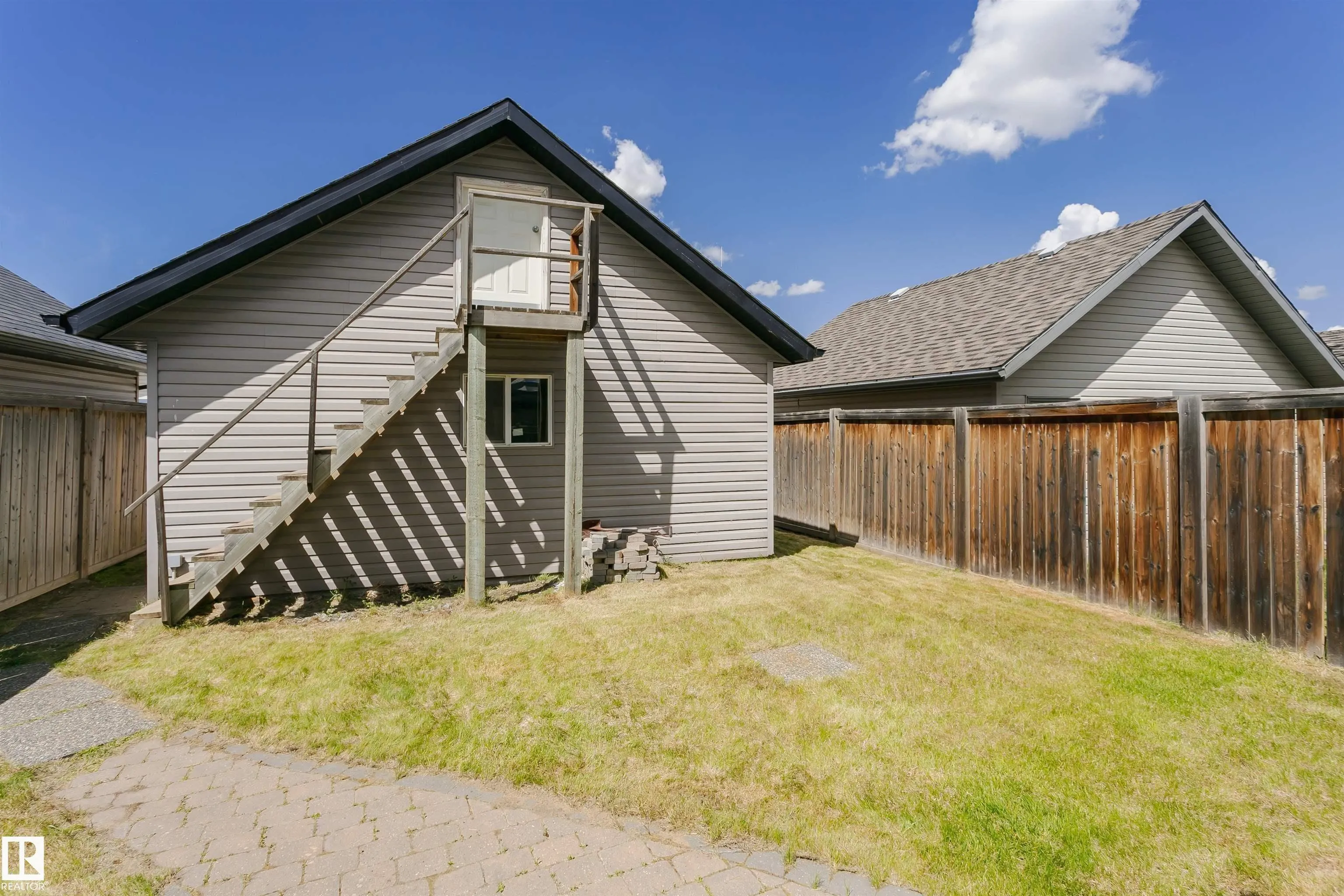 6 SUMMERTON Landing