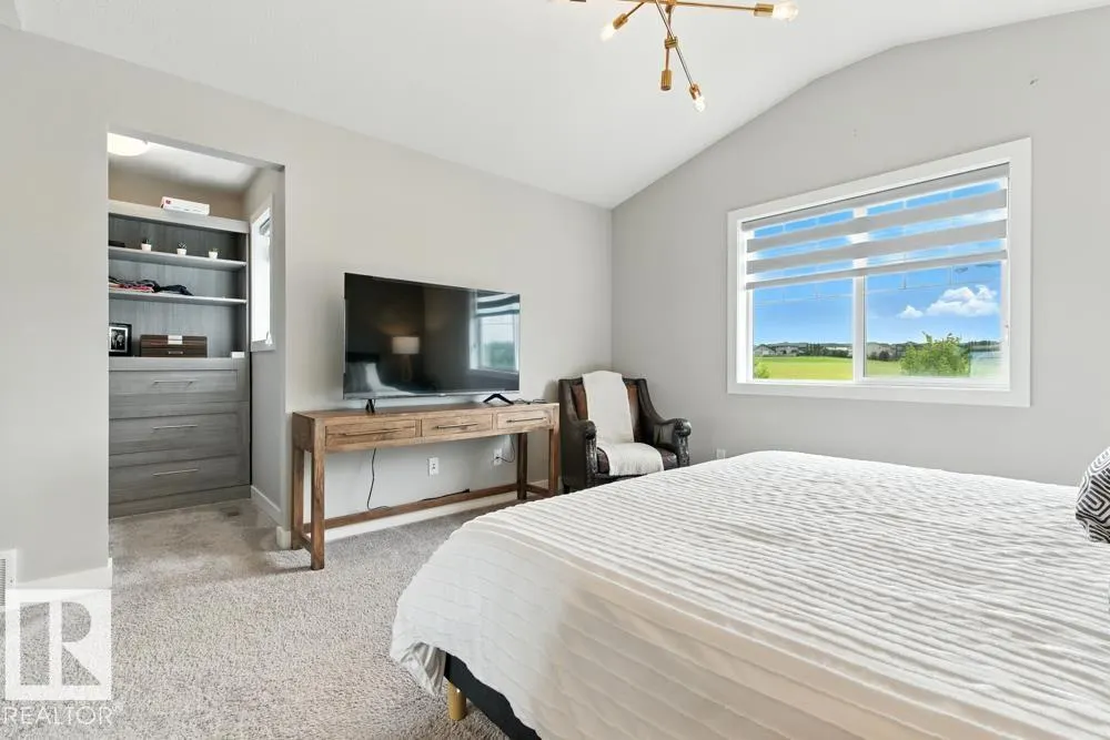 305 HAWKS RIDGE Boulevard