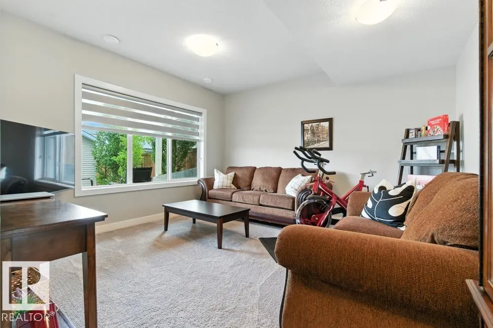 305 HAWKS RIDGE Boulevard