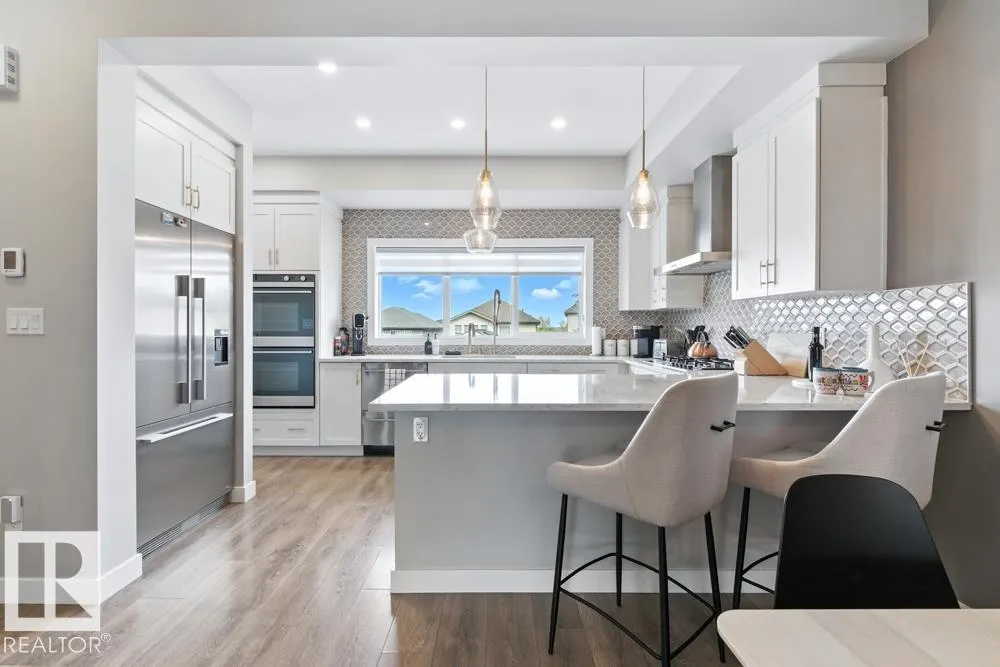 305 HAWKS RIDGE Boulevard