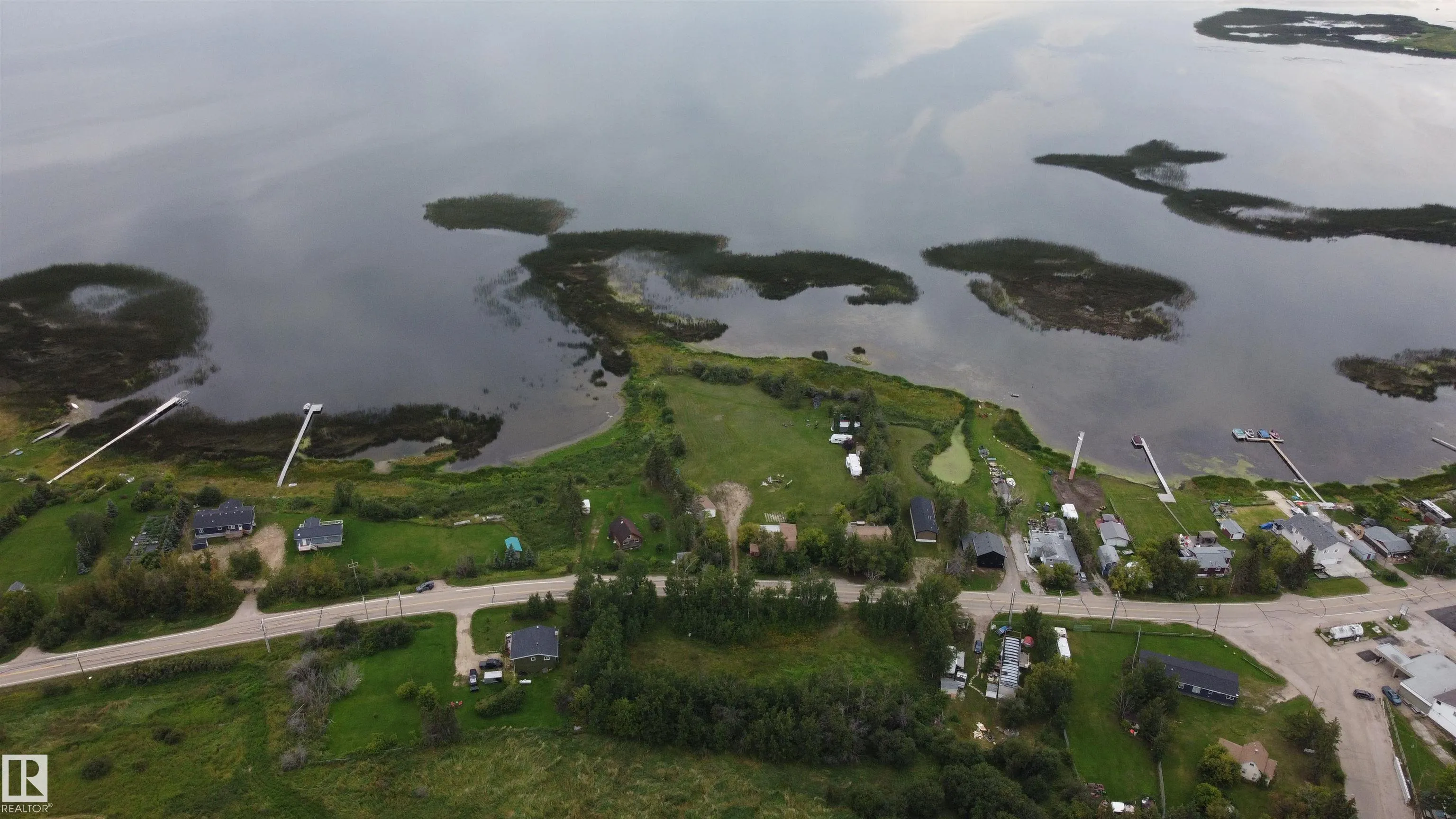 21-55022 Lac Ste. Anne Trail