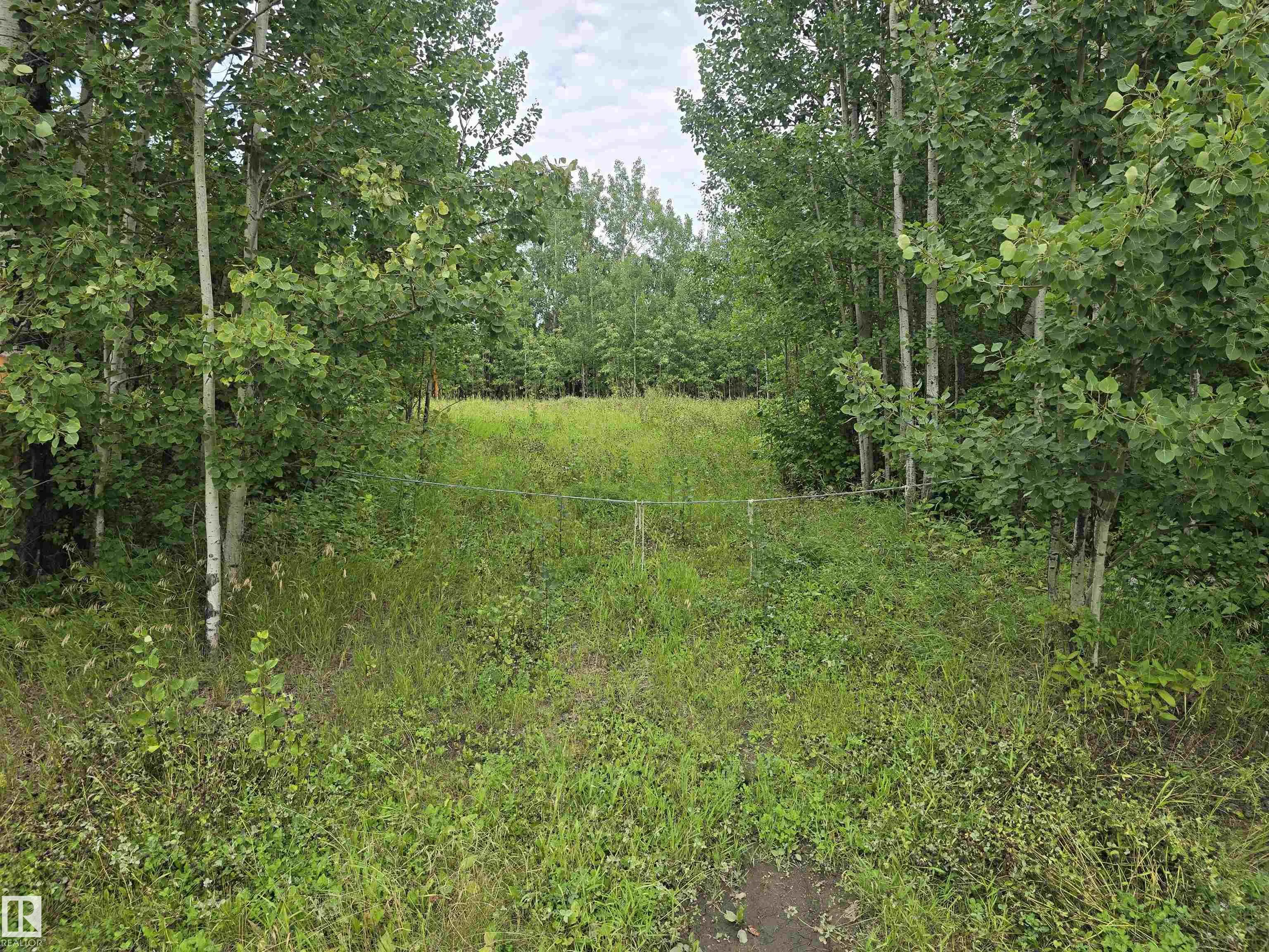 19-55022 Lac Ste. Anne Trail