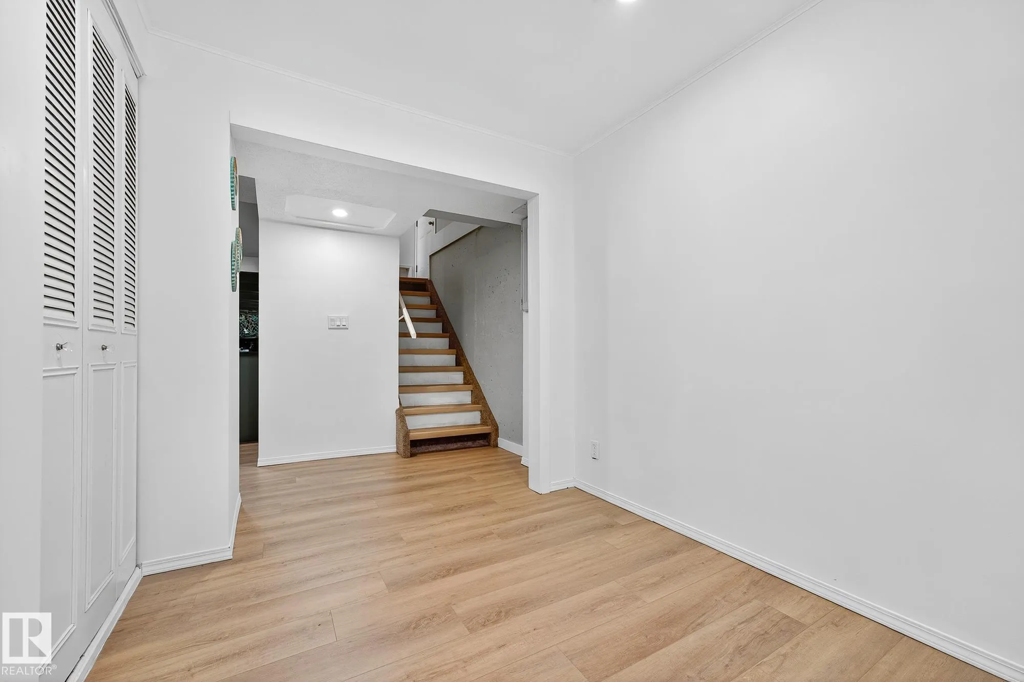 50 Lambert Crescent