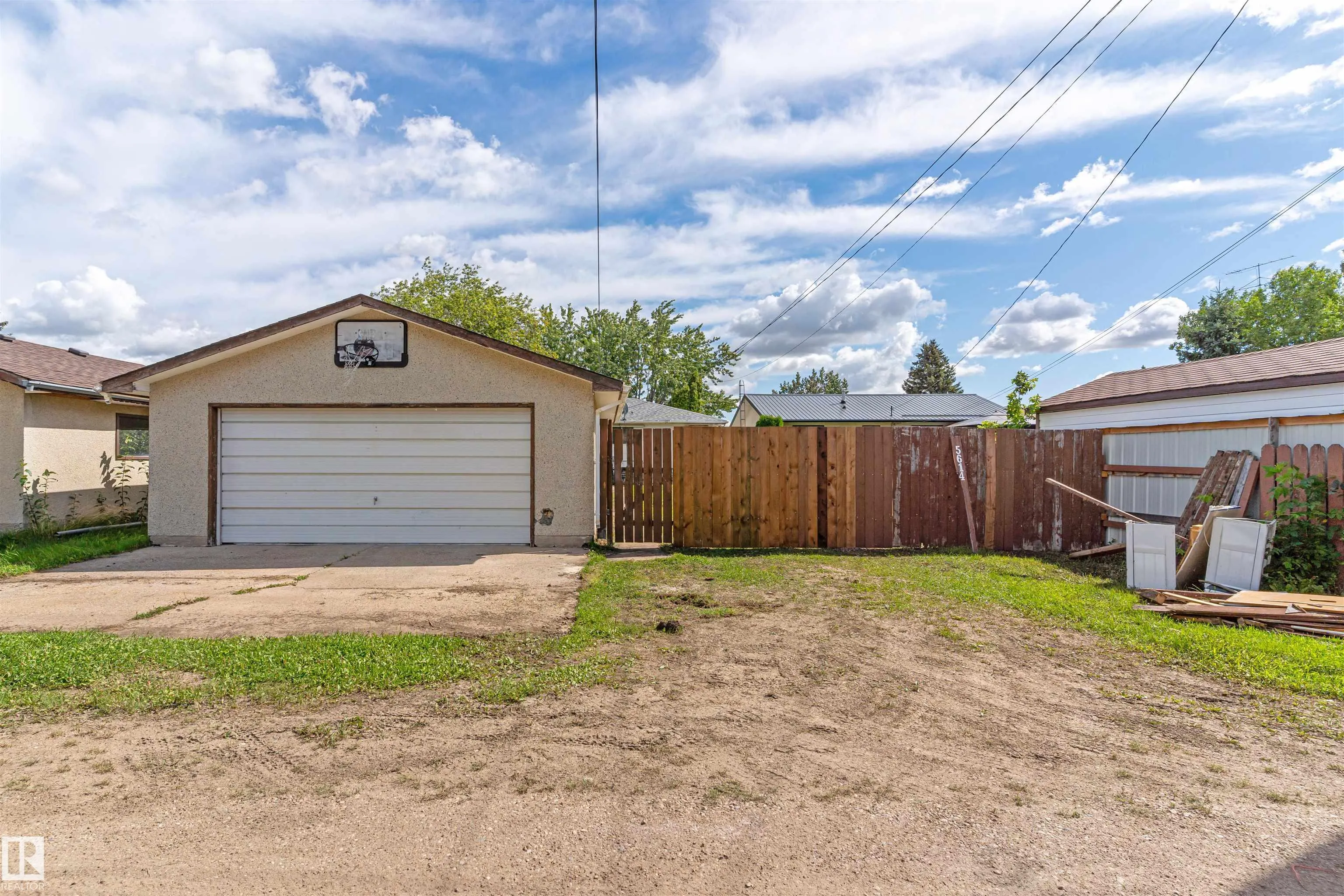 5614 48a Street