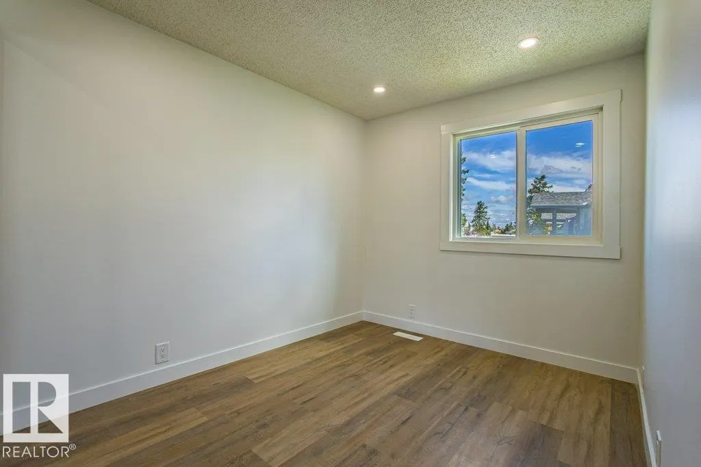 1411 MILL WOODS