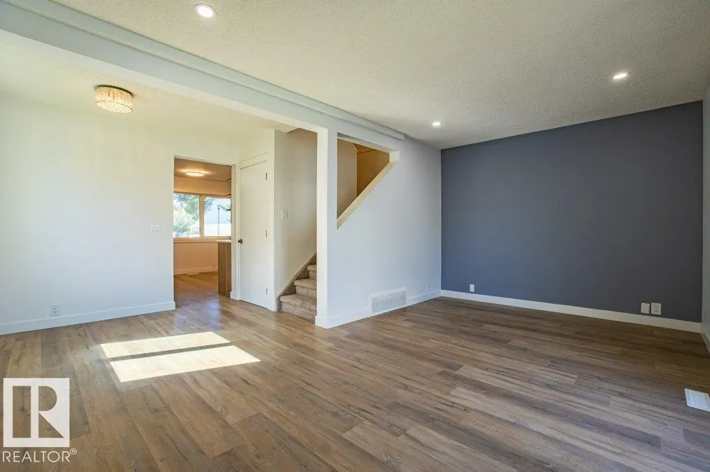 1411 MILL WOODS