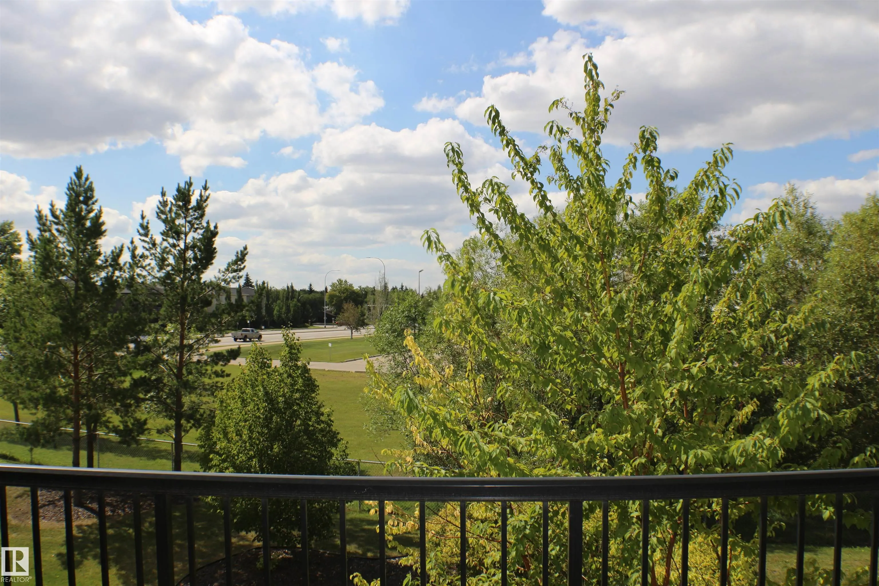 271 CHARLOTTE Way