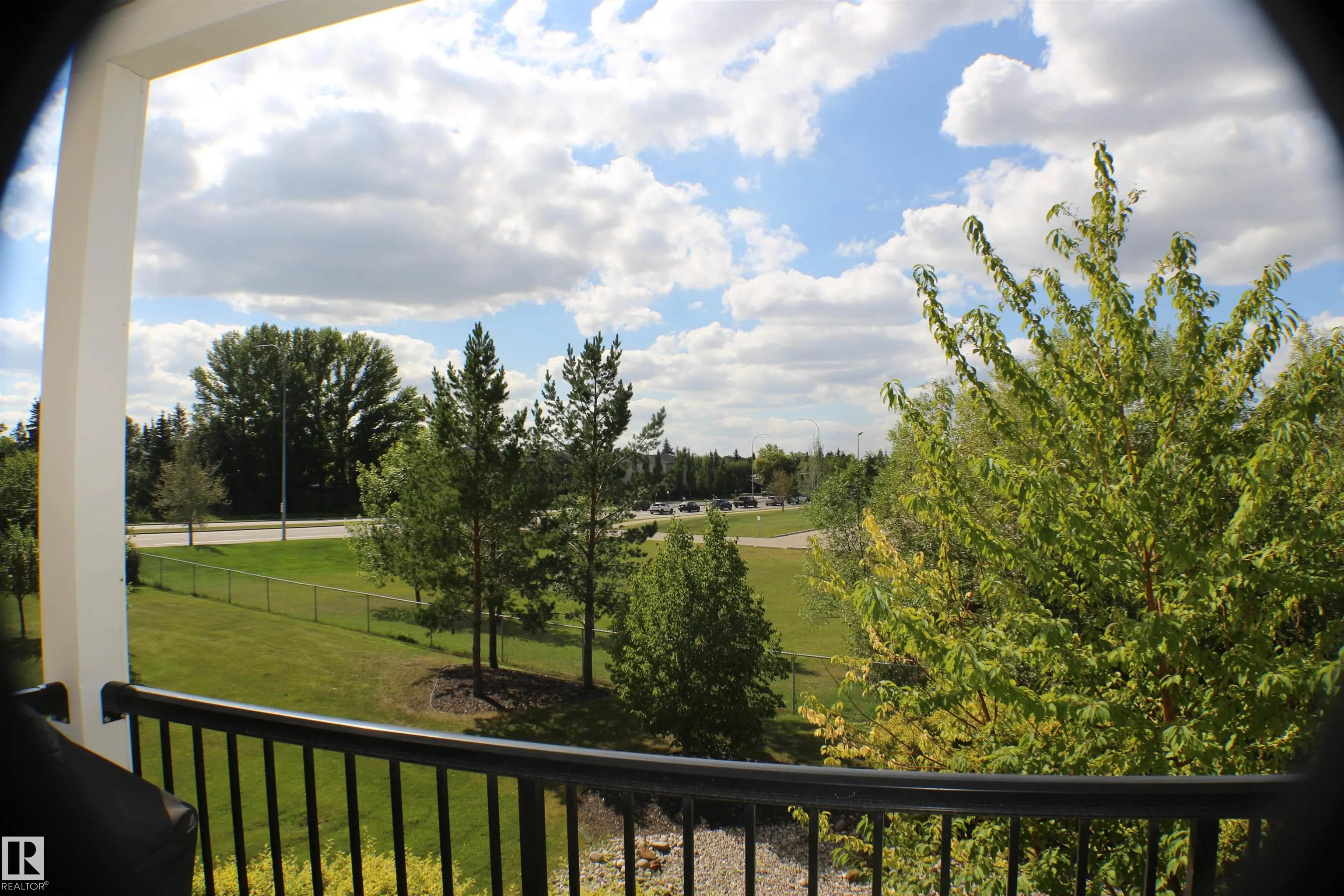 271 CHARLOTTE Way