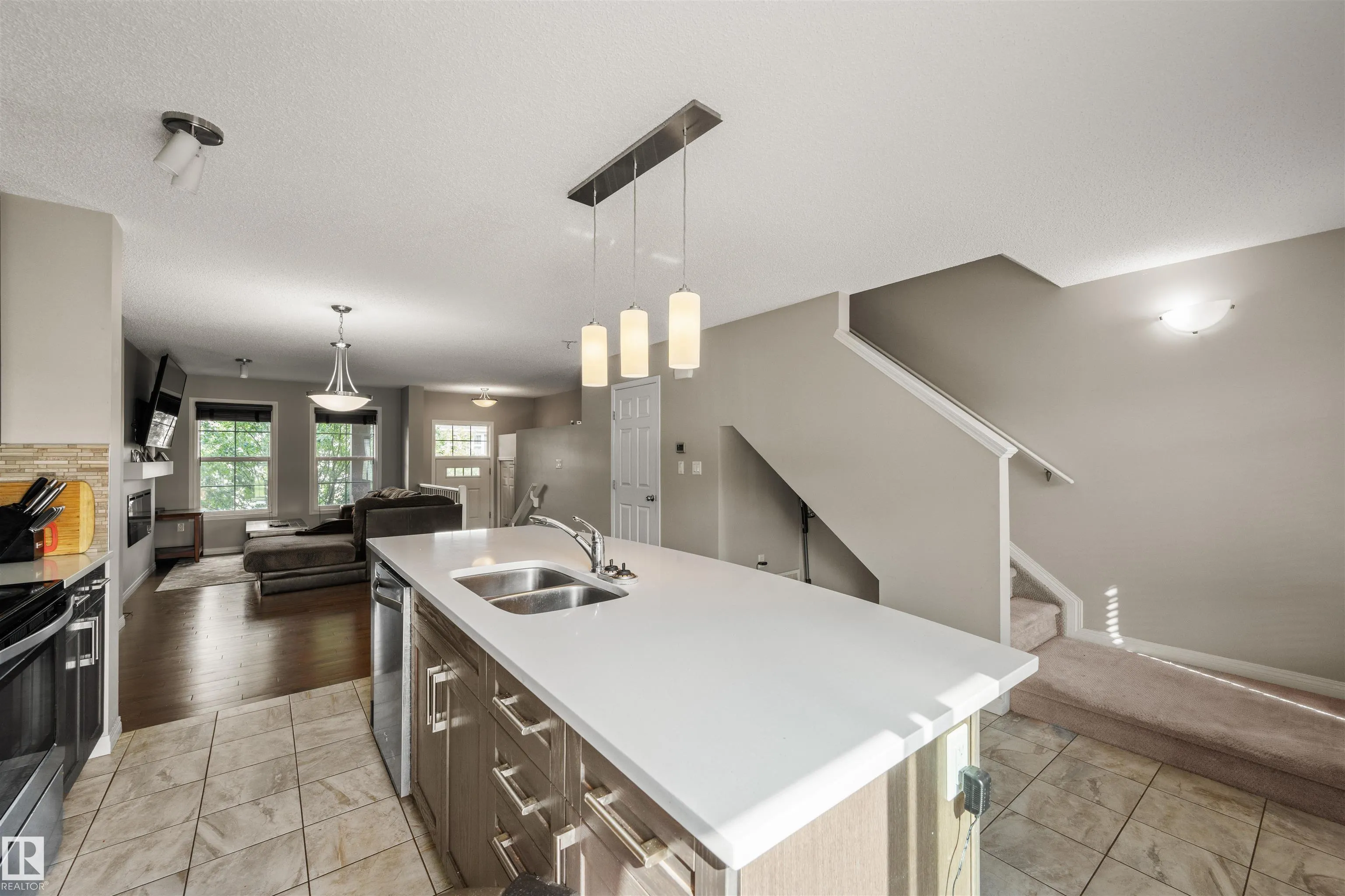 4021 Orchards Drive
