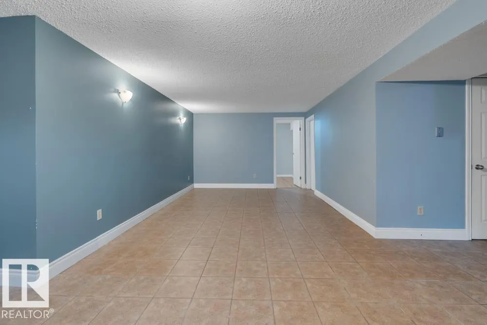 4306 SOUTH PARK Drive