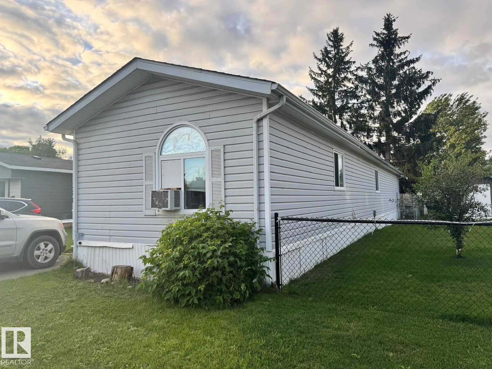 388 evergreen Park