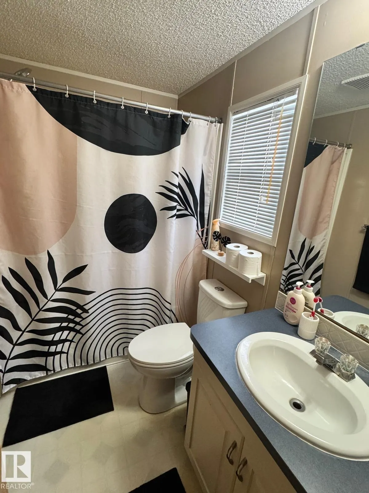 388 evergreen Park