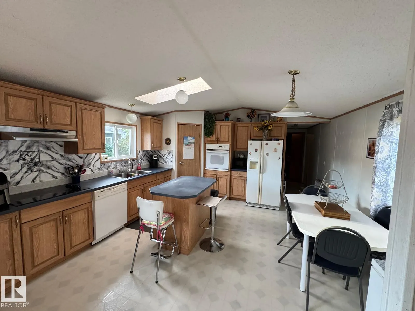 388 evergreen Park