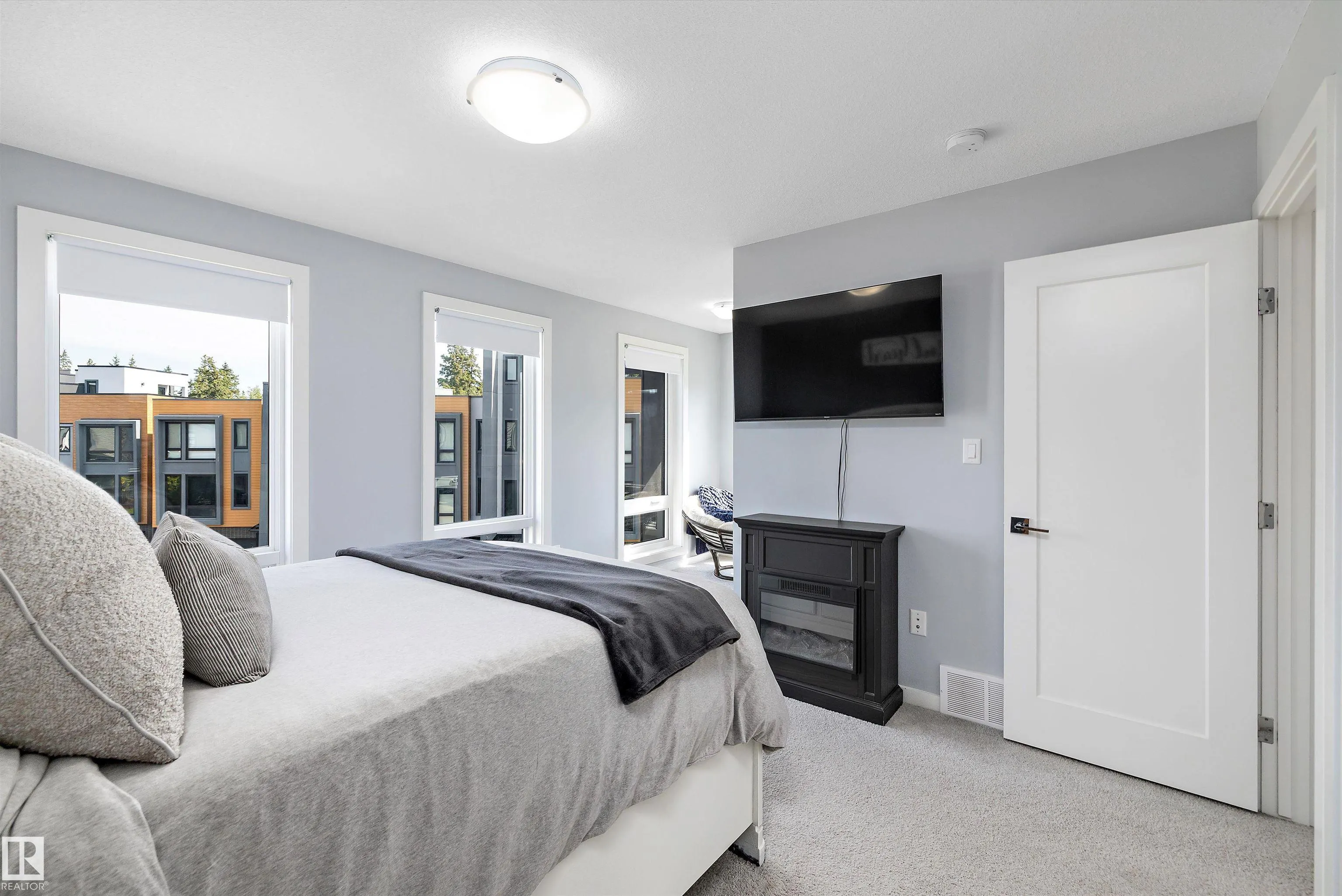 1304 RUTHERFORD Road