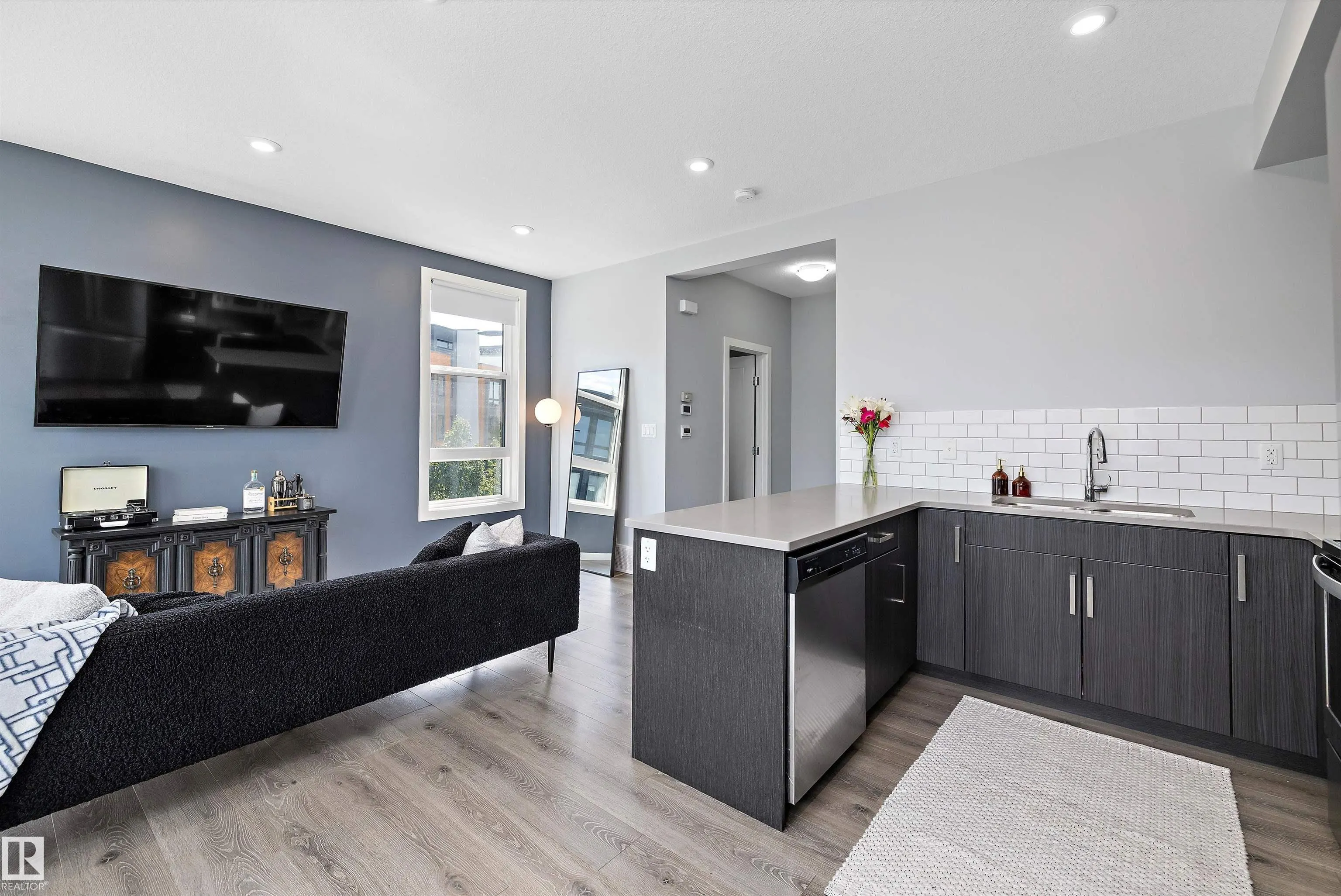 1304 RUTHERFORD Road