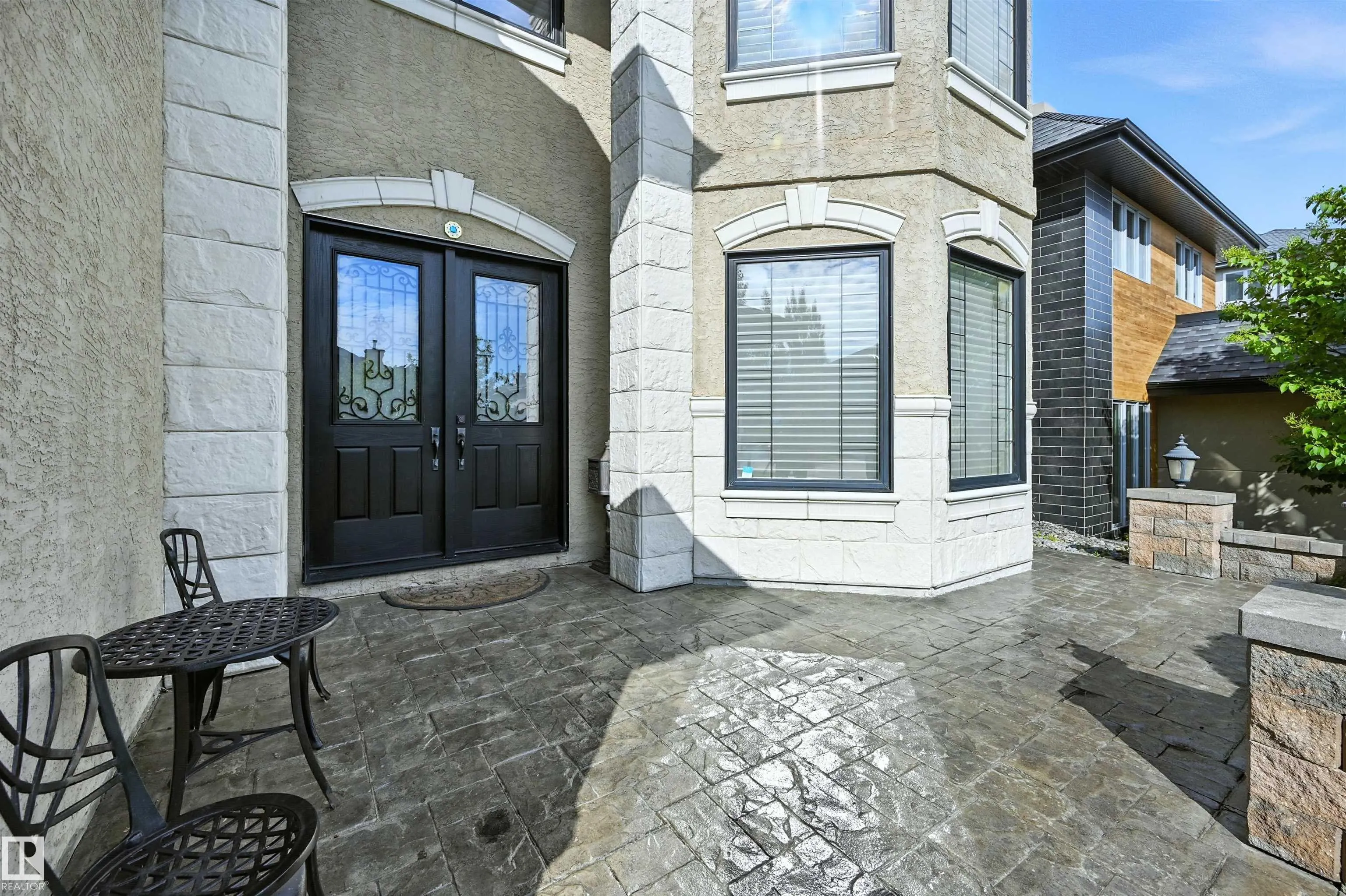2426 MARTELL Crescent