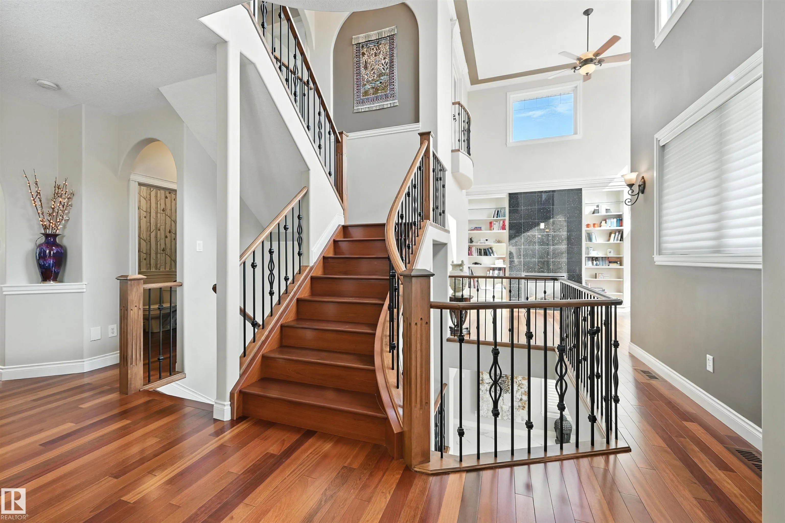 2426 MARTELL Crescent