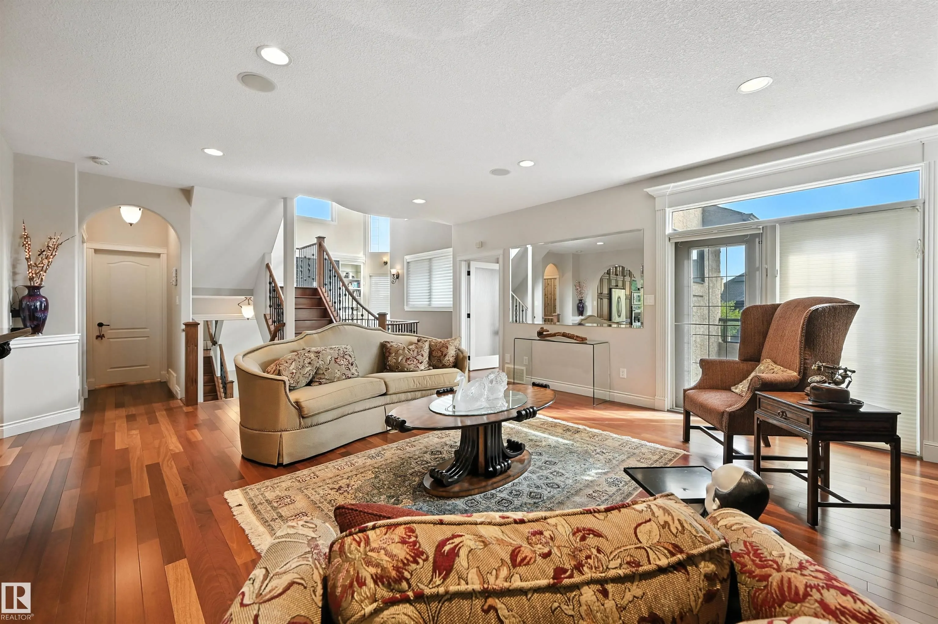2426 MARTELL Crescent