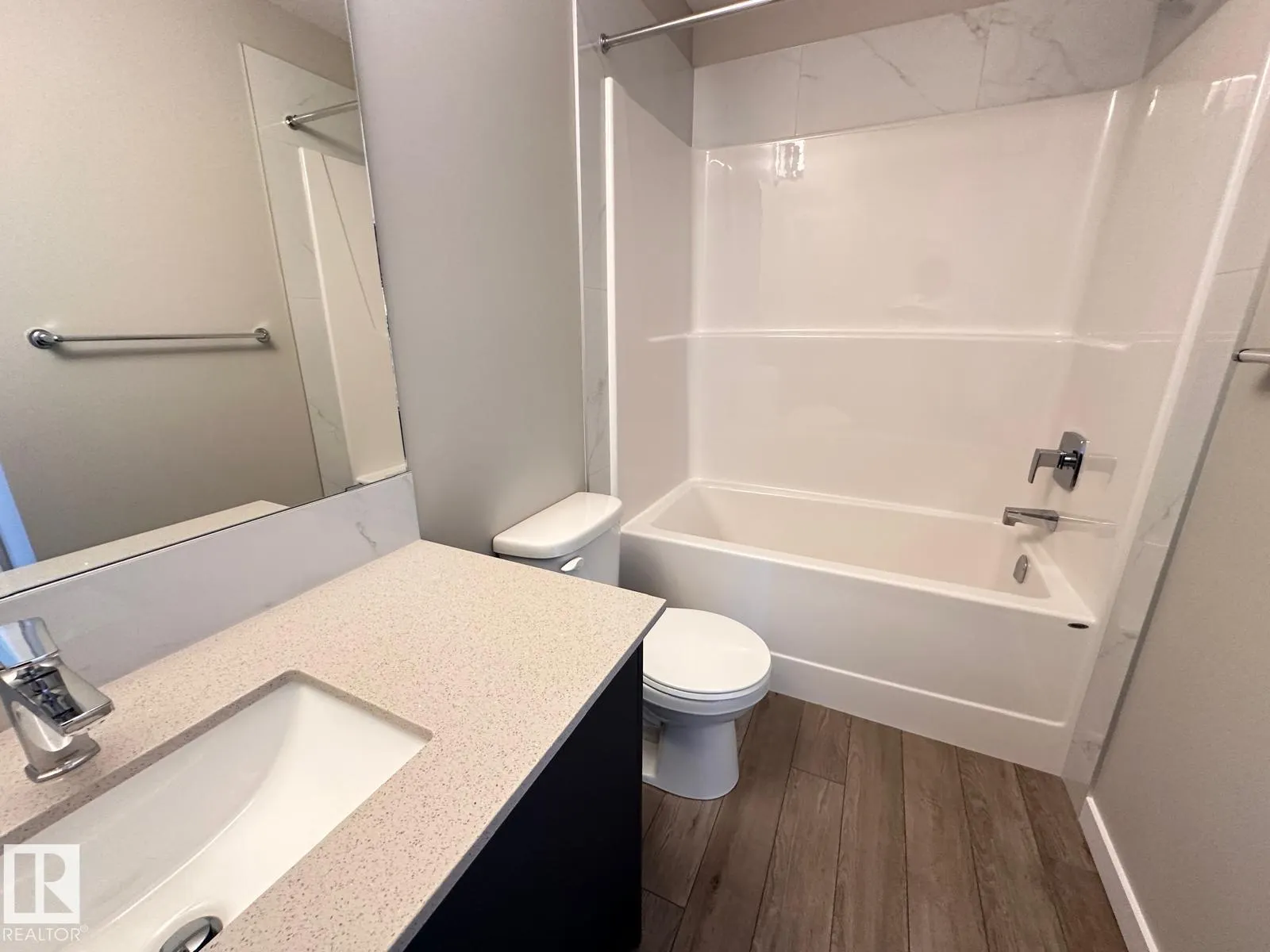 8668 EDGEMONT Link