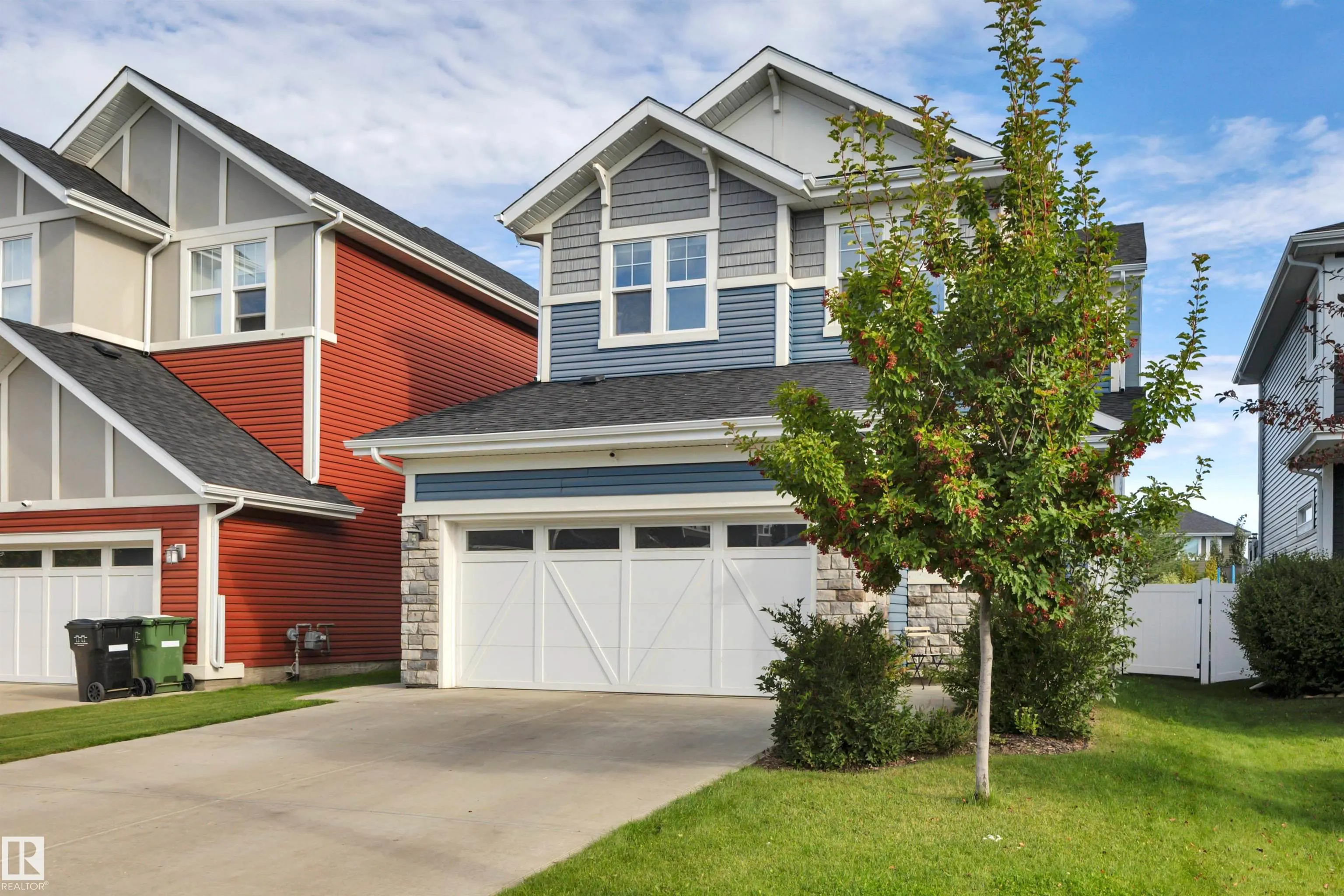 220 SIMPKINS Bend