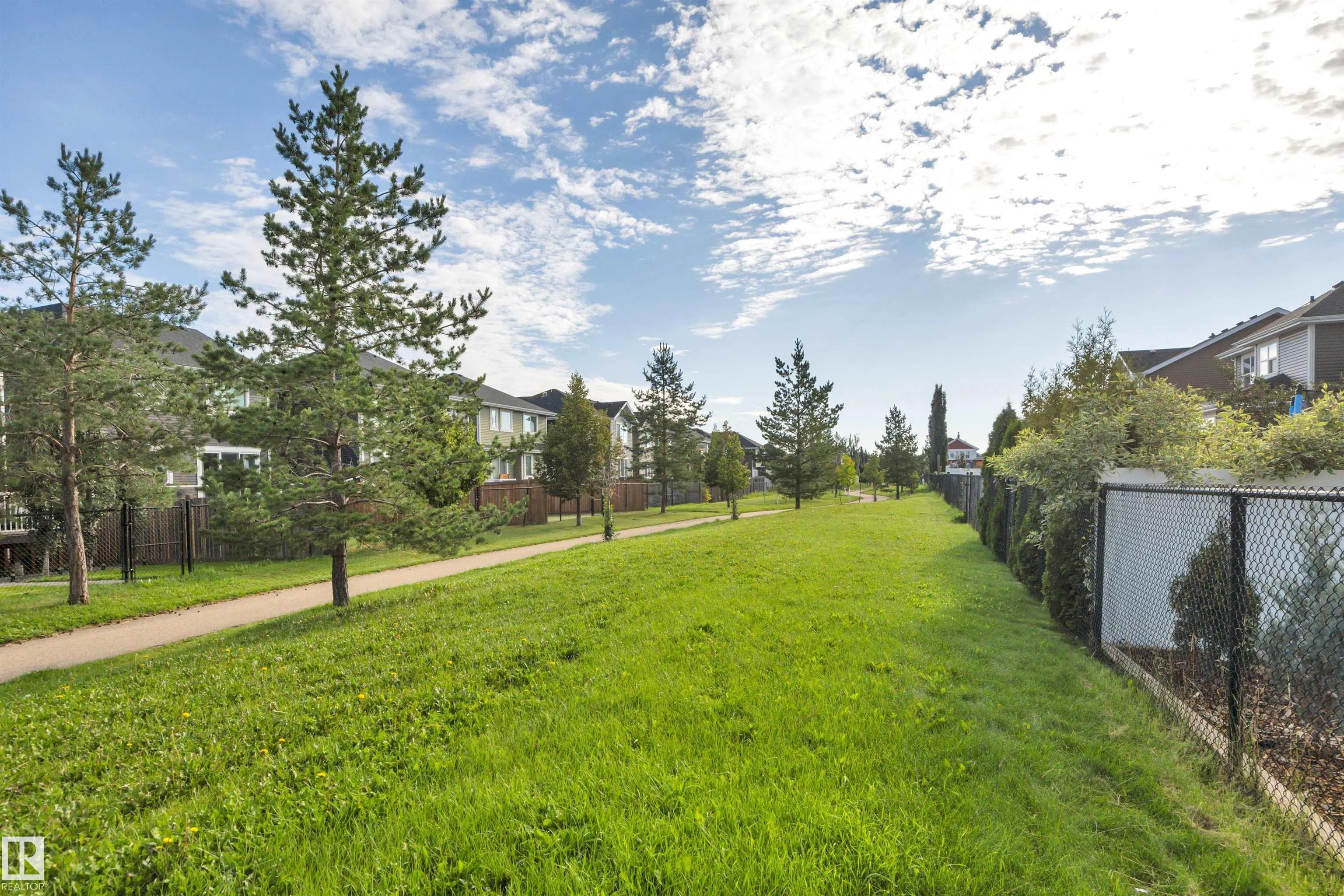 220 SIMPKINS Bend