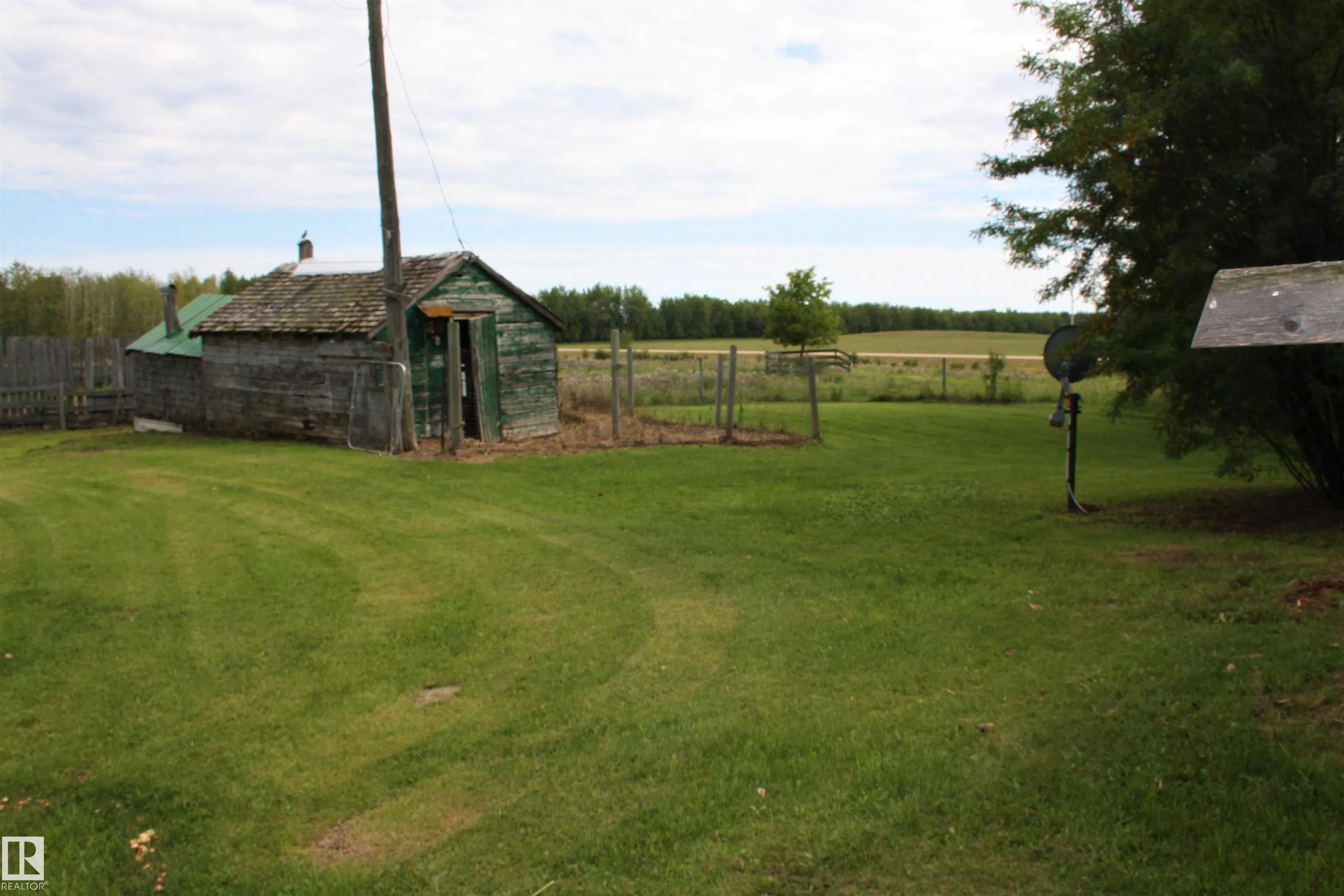 26308 Hwy 663