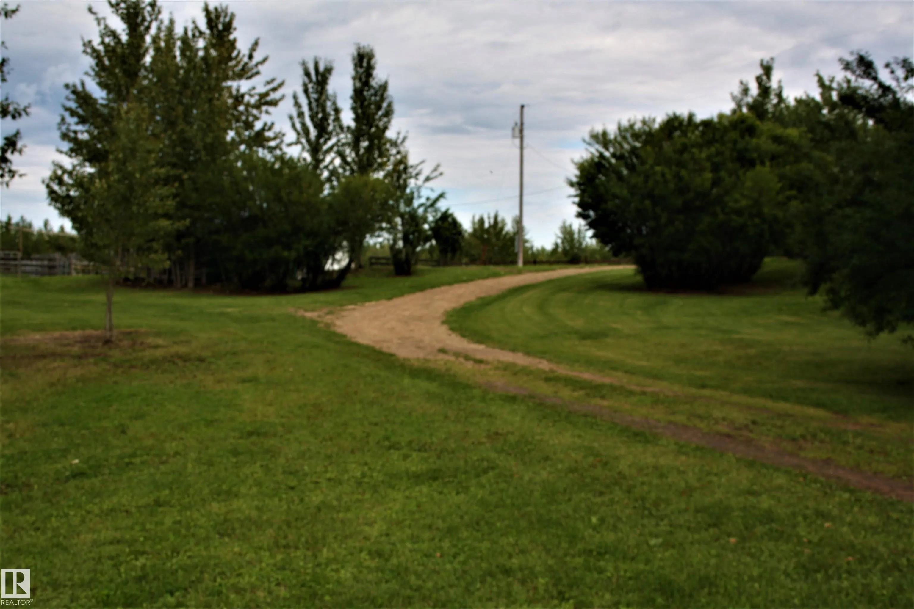 26308 Hwy 663