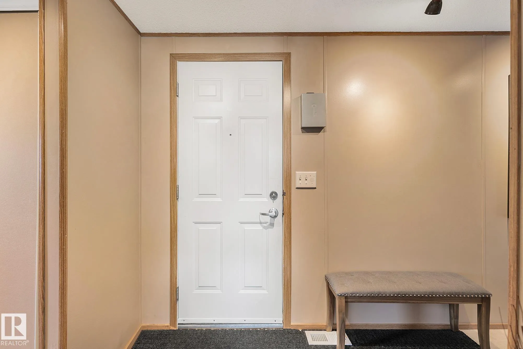 3407 Lakeview Point(e)