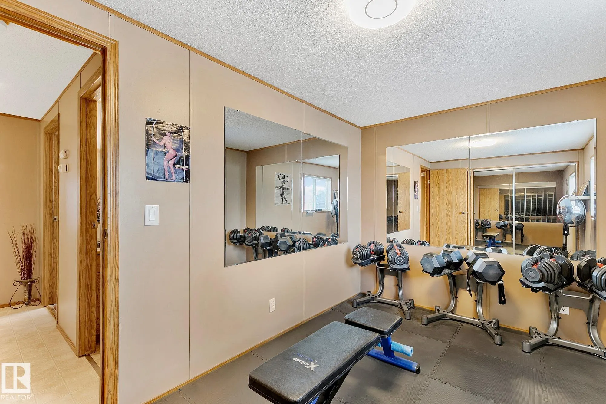 3407 Lakeview Point(e)