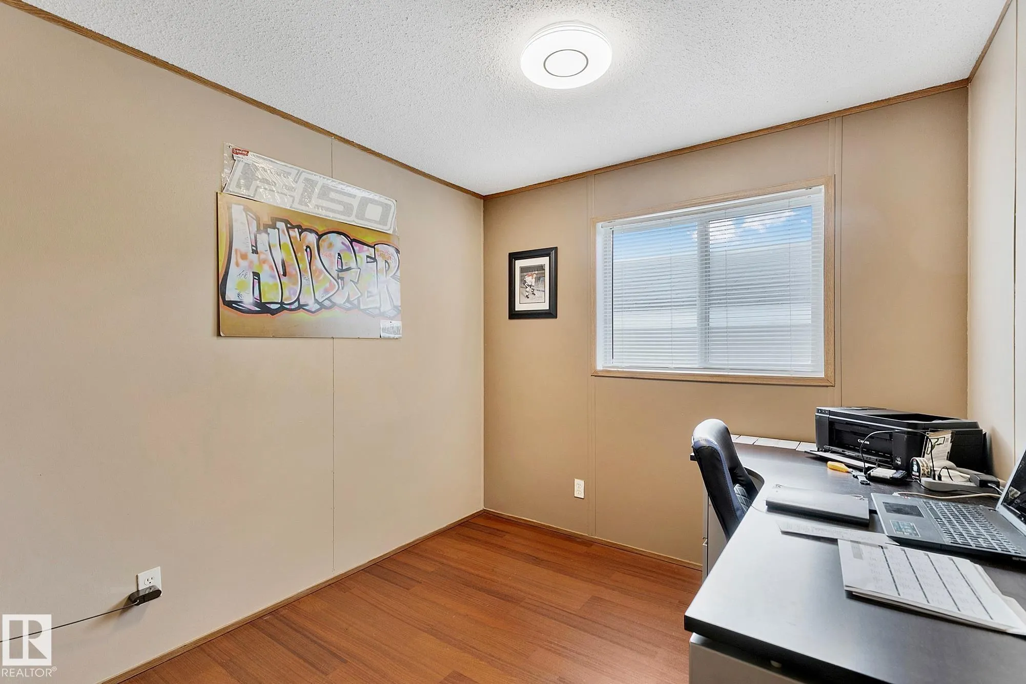 3407 Lakeview Point(e)