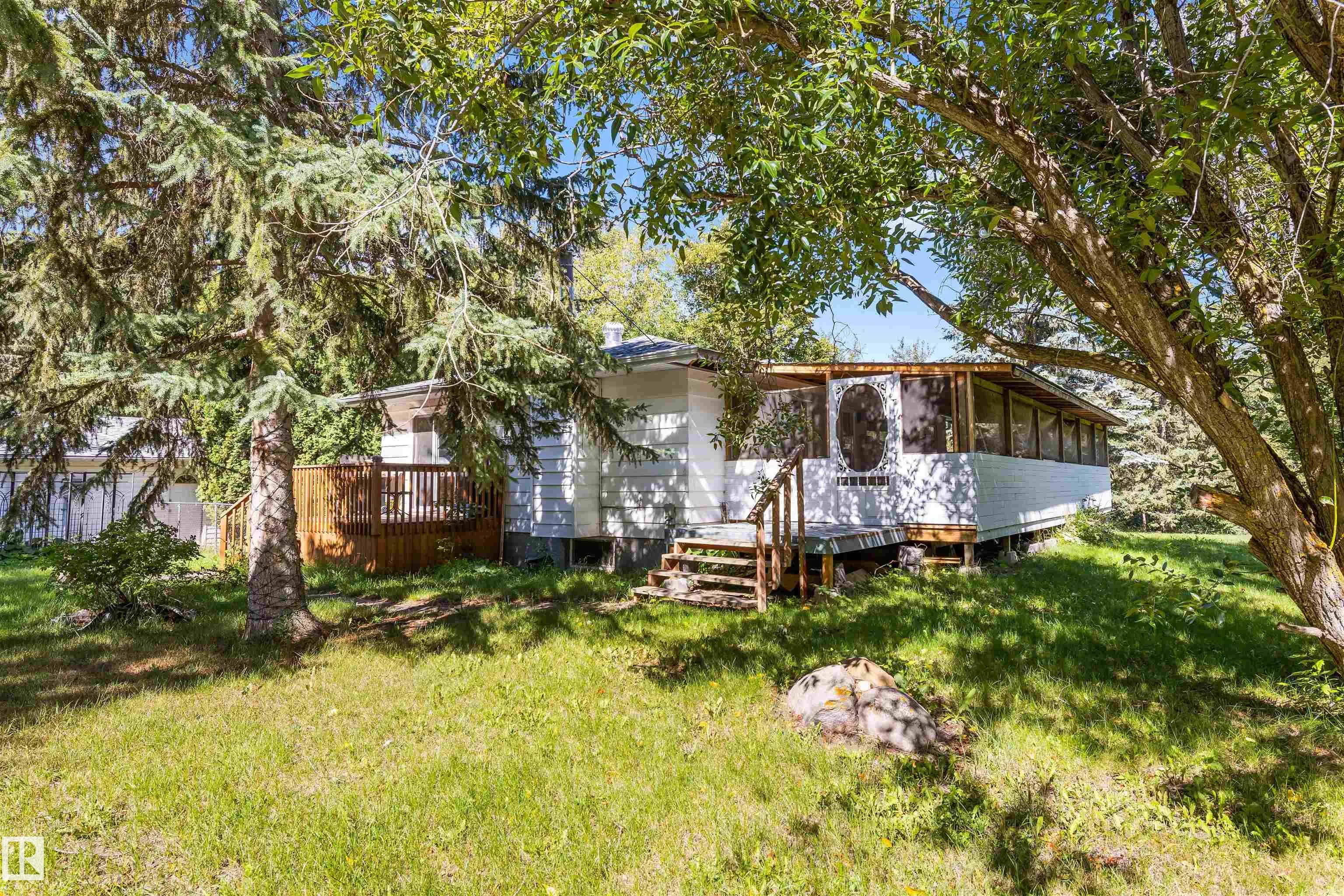 1700 LAKESIDE Drive