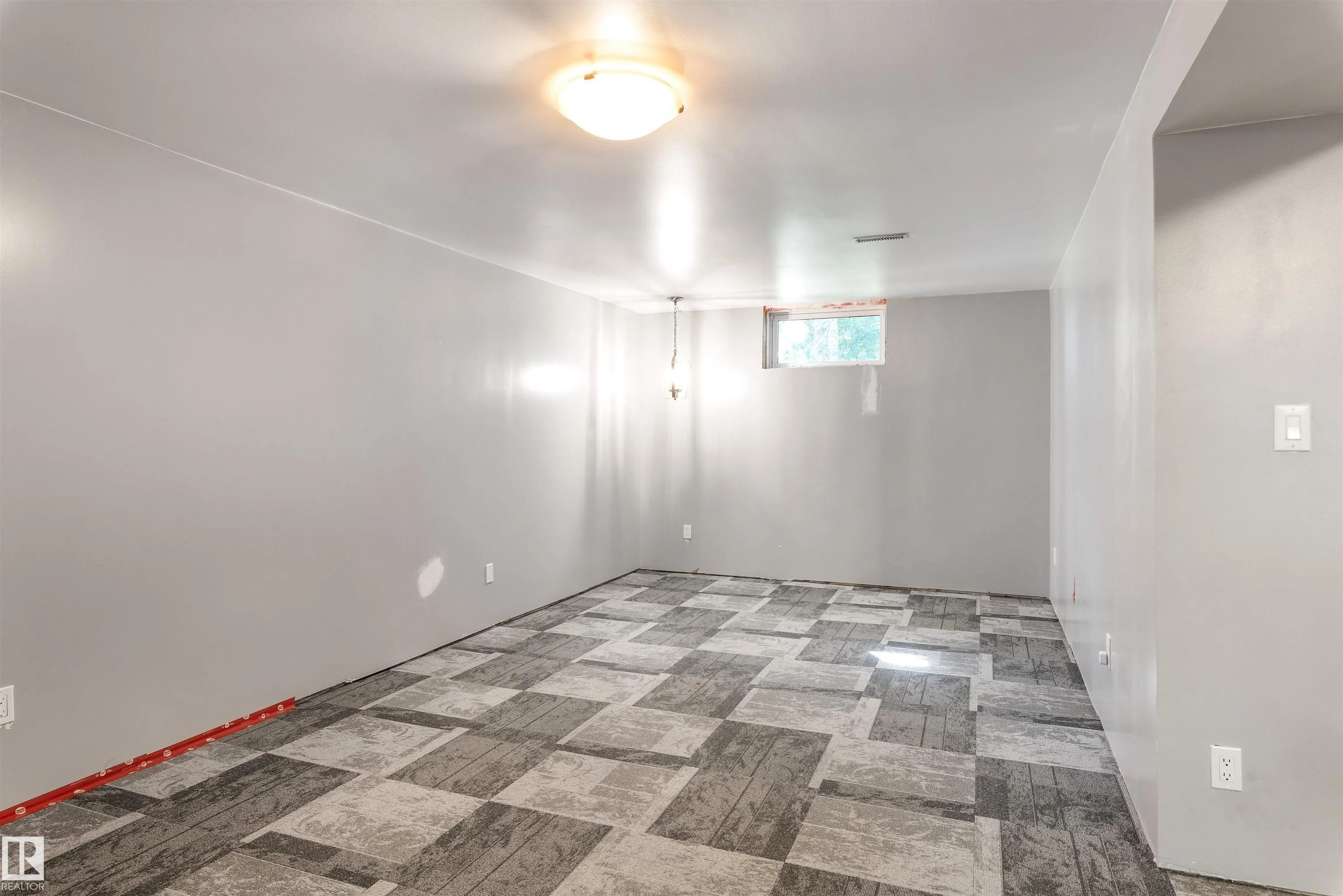 1700 LAKESIDE Drive
